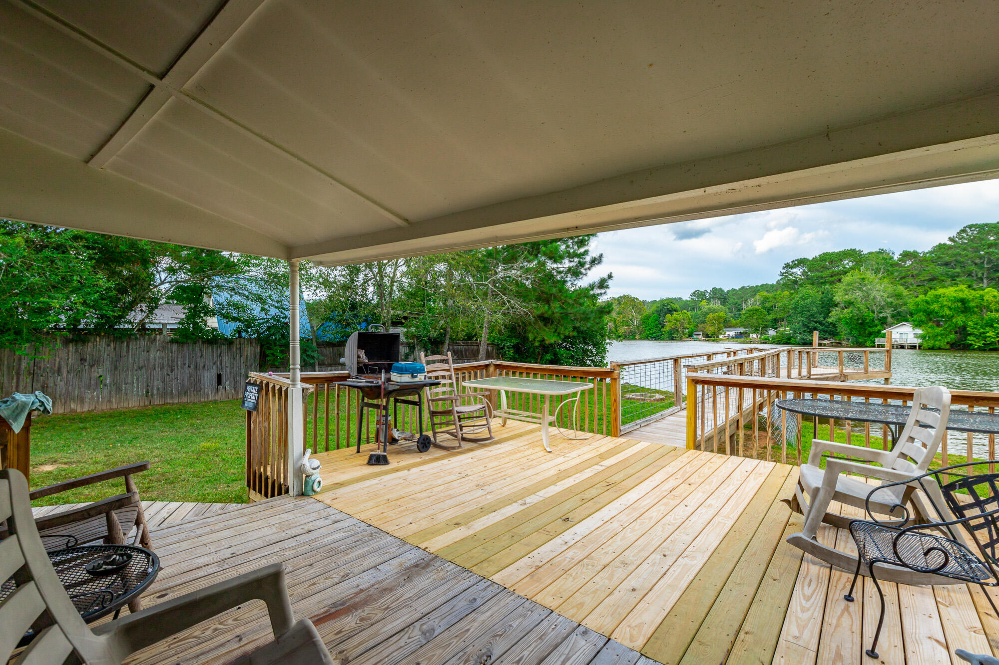 1346-1372 Peggy Lane