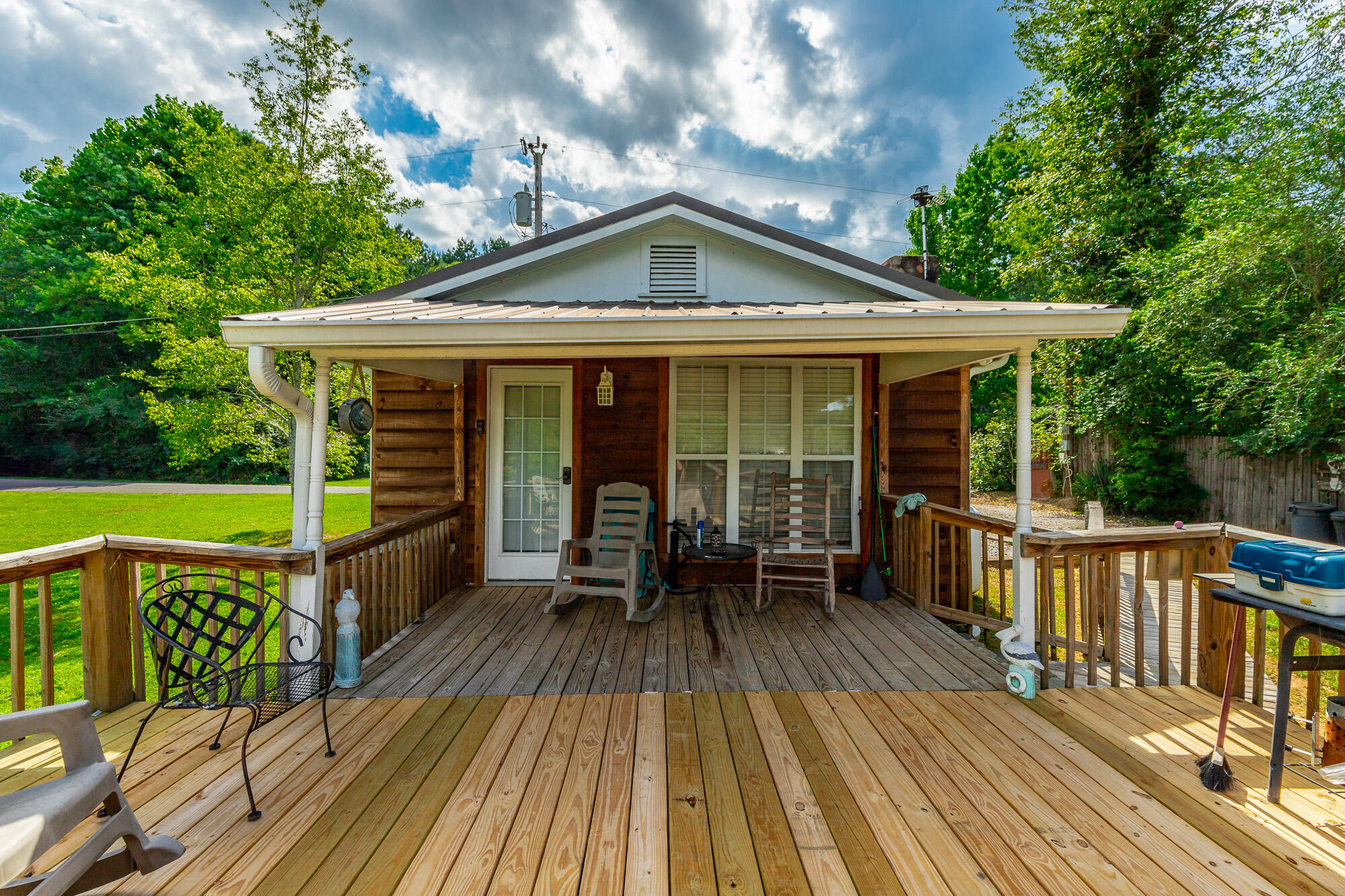 1346-1372 Peggy Lane