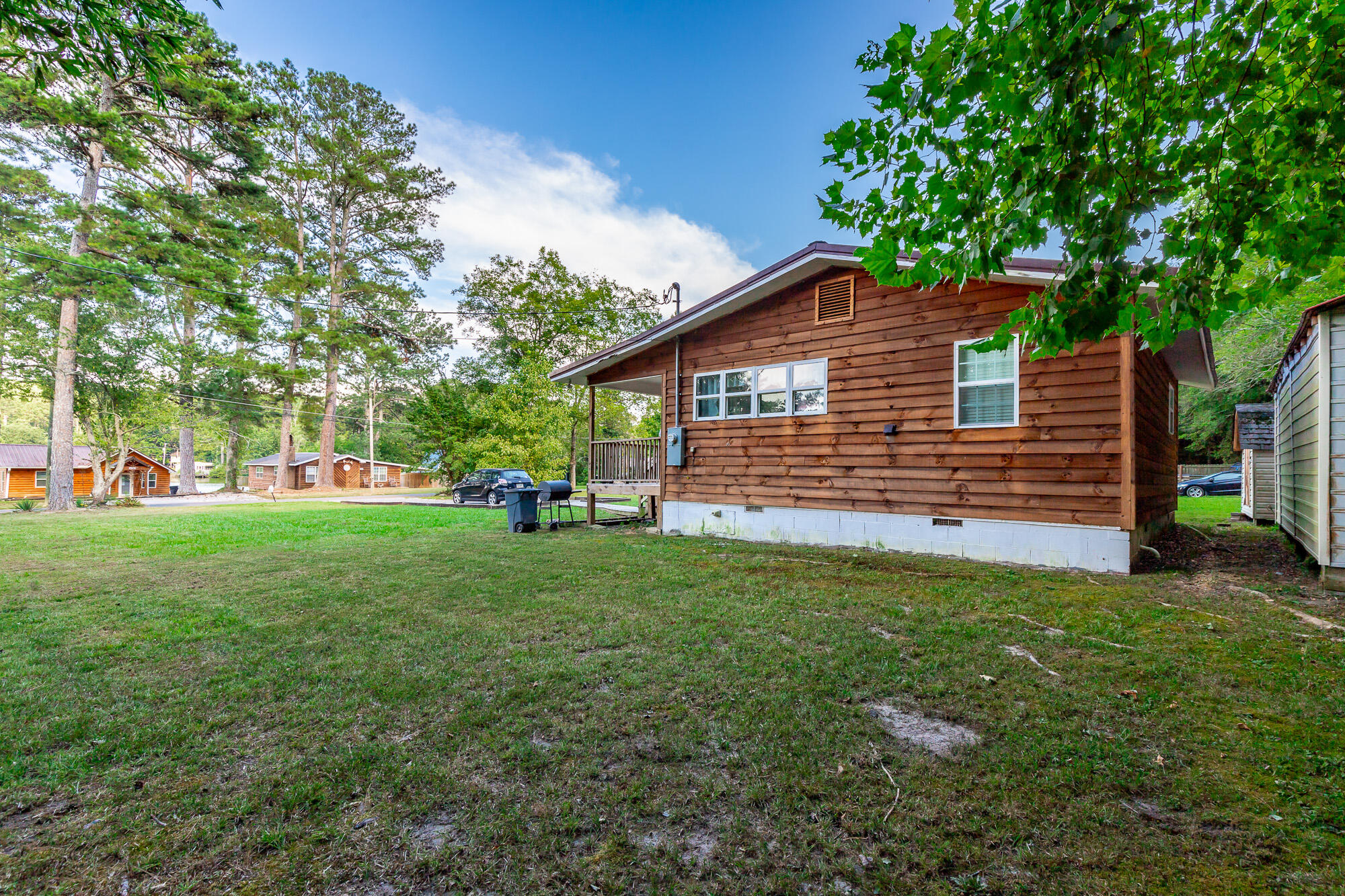 1346-1372 Peggy Lane