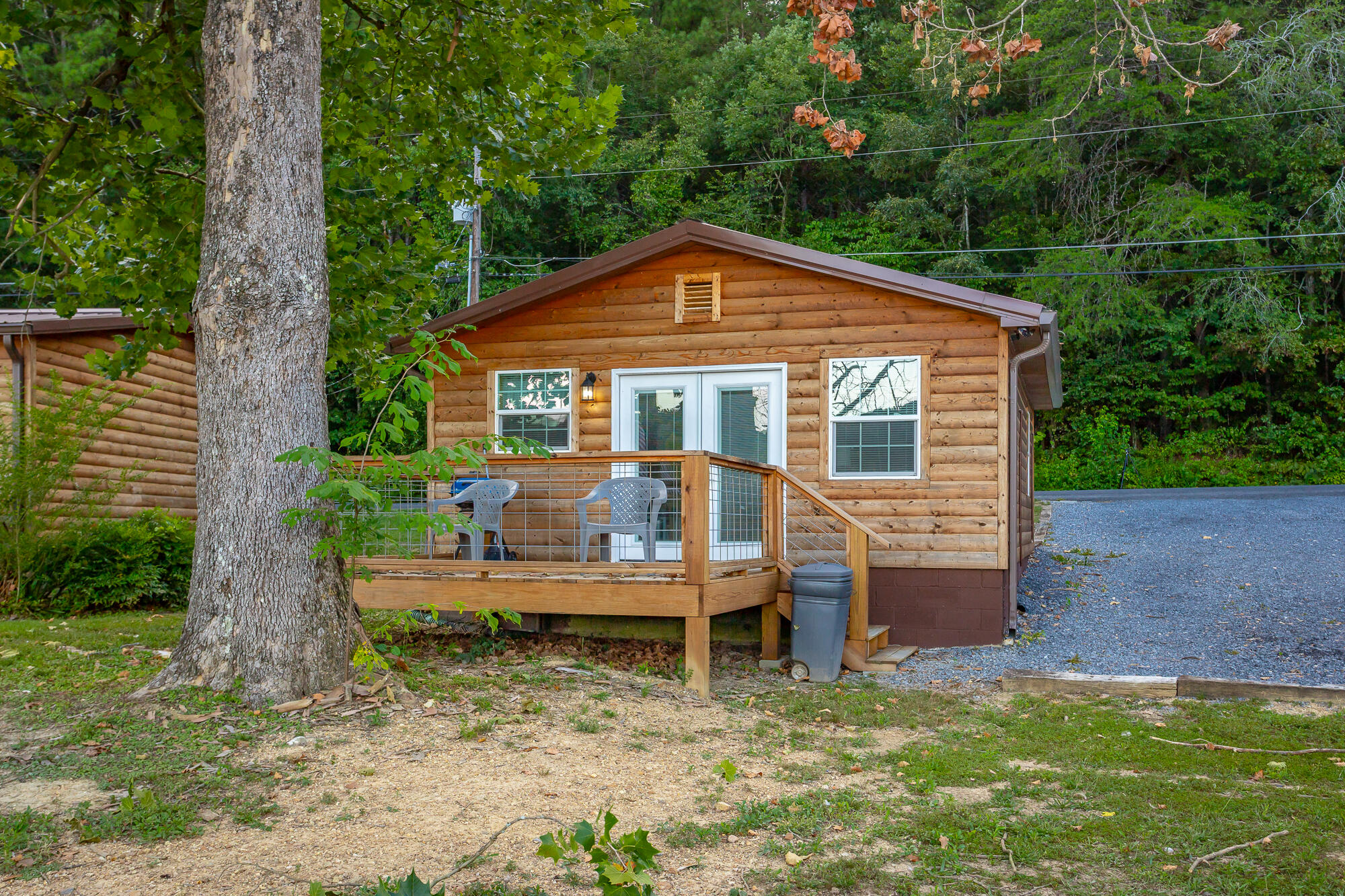 1346-1372 Peggy Lane