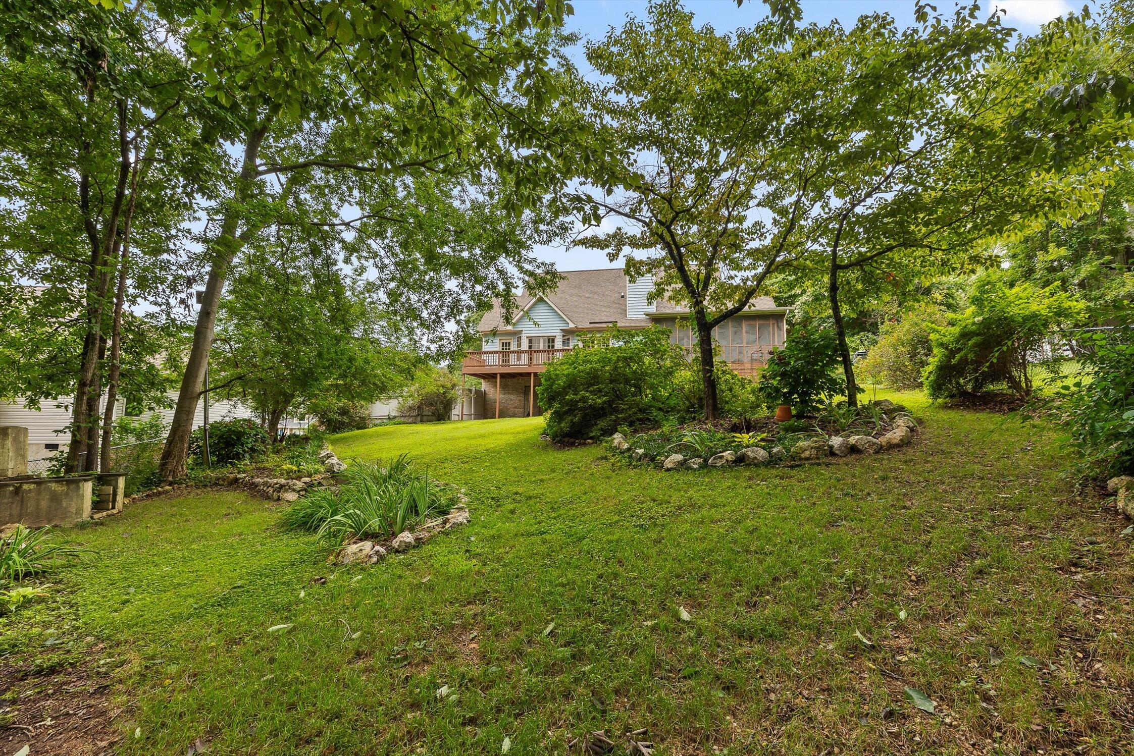 3911 Mt Verd Lane