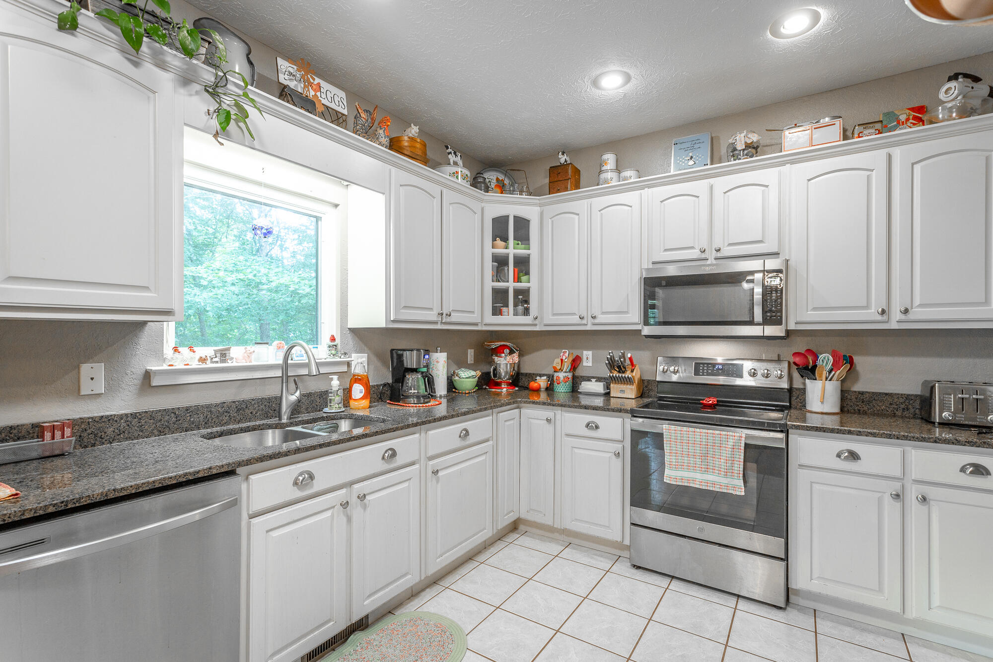 175 Elaine Drive