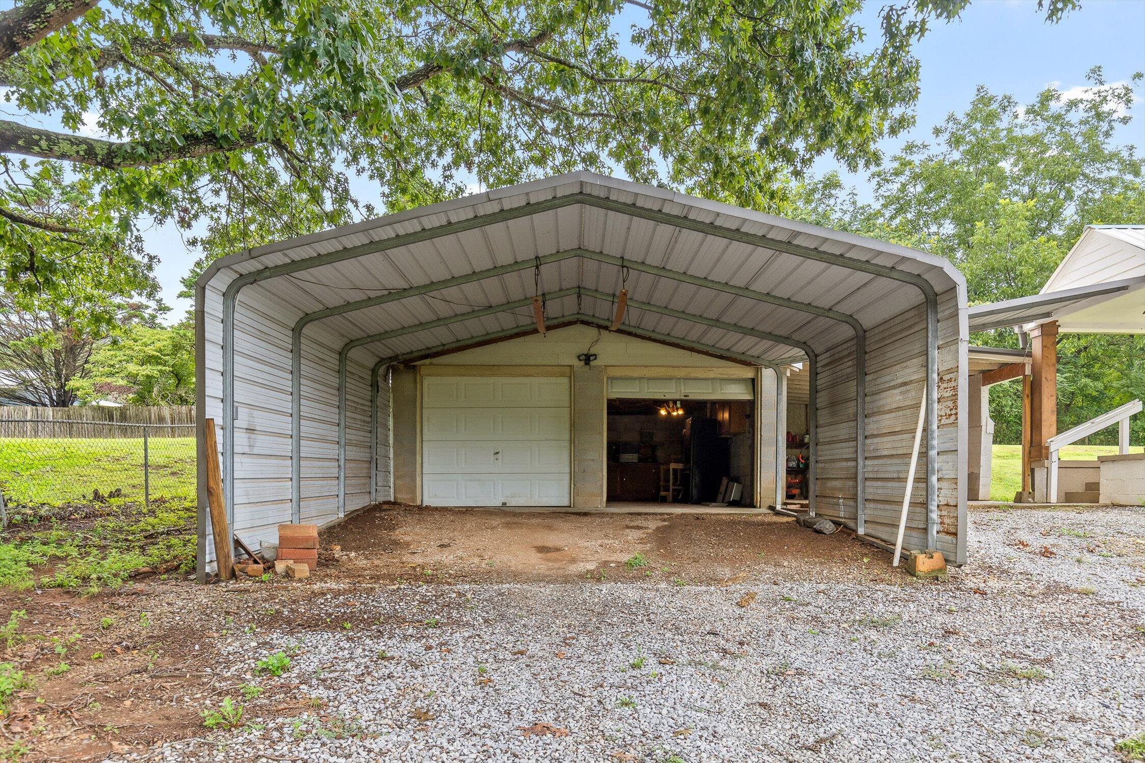 7820 Highway 193