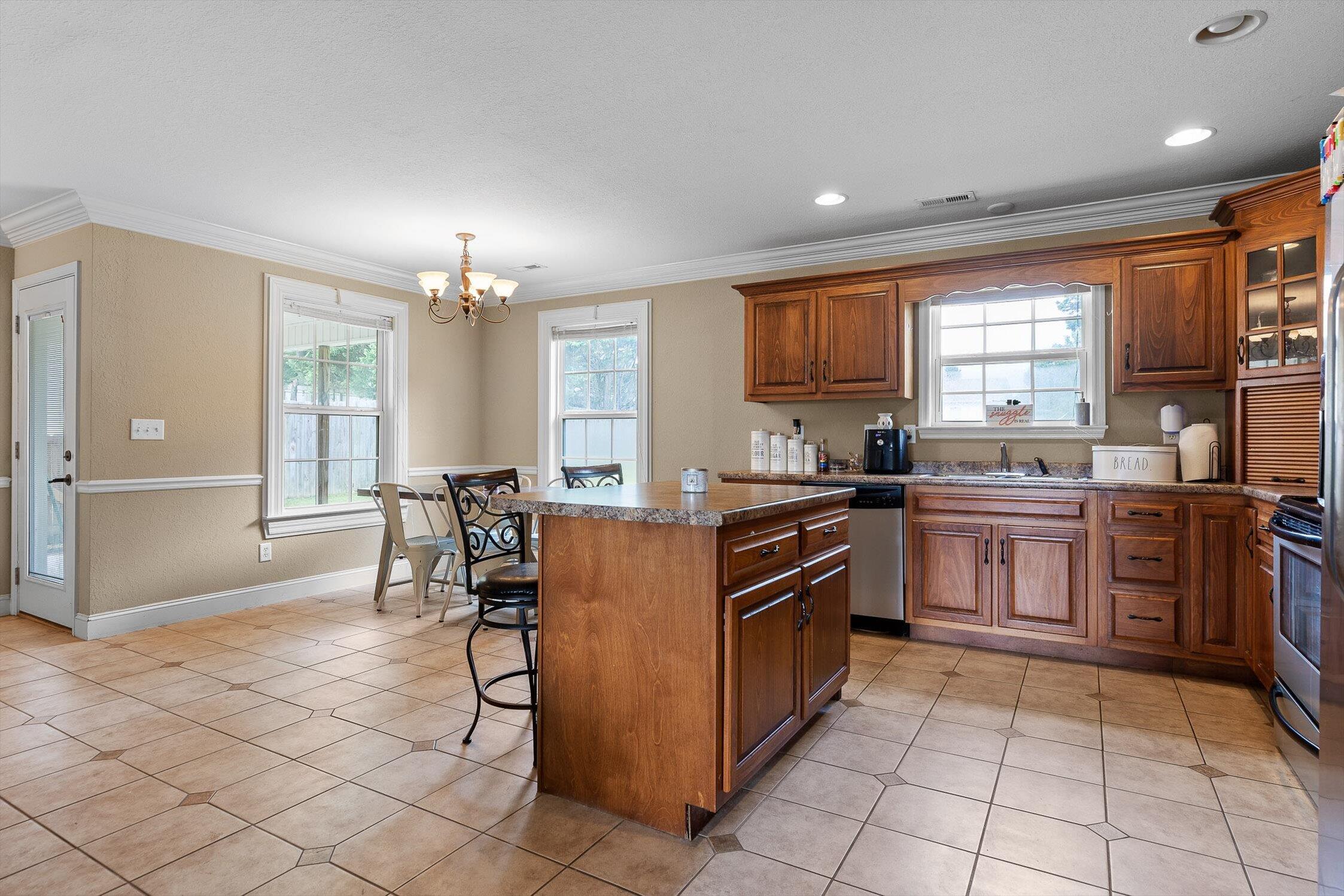 87 Live Oak Road