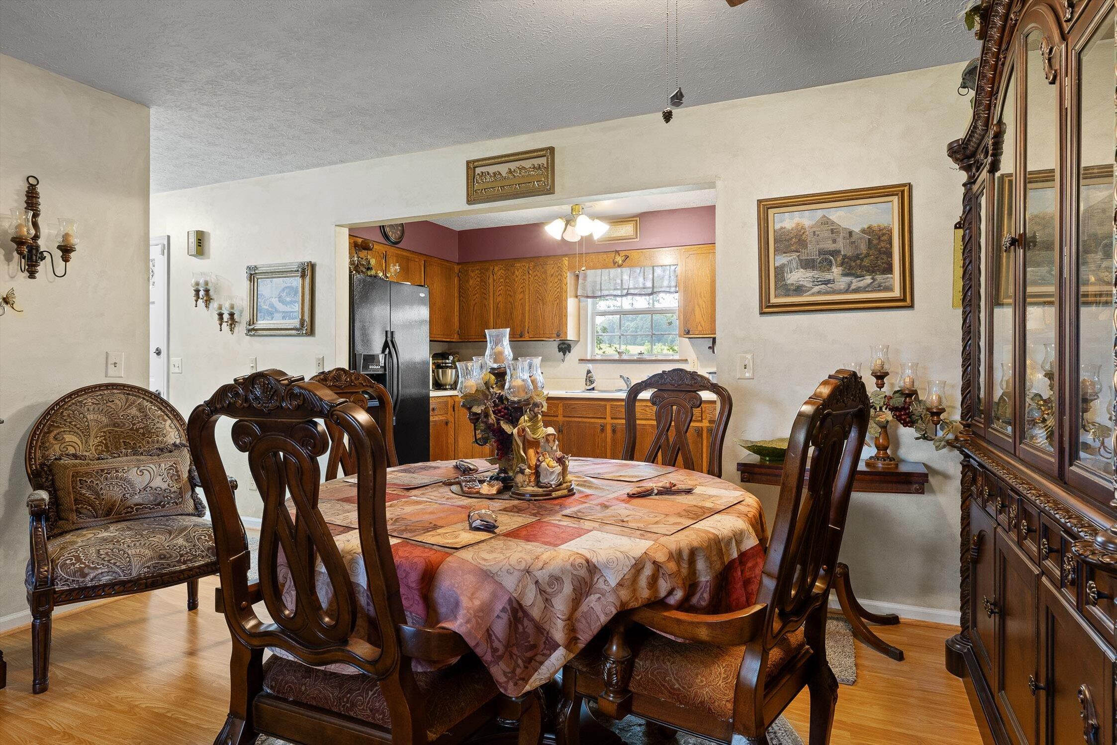 450 Arnold Lane, LaFayette