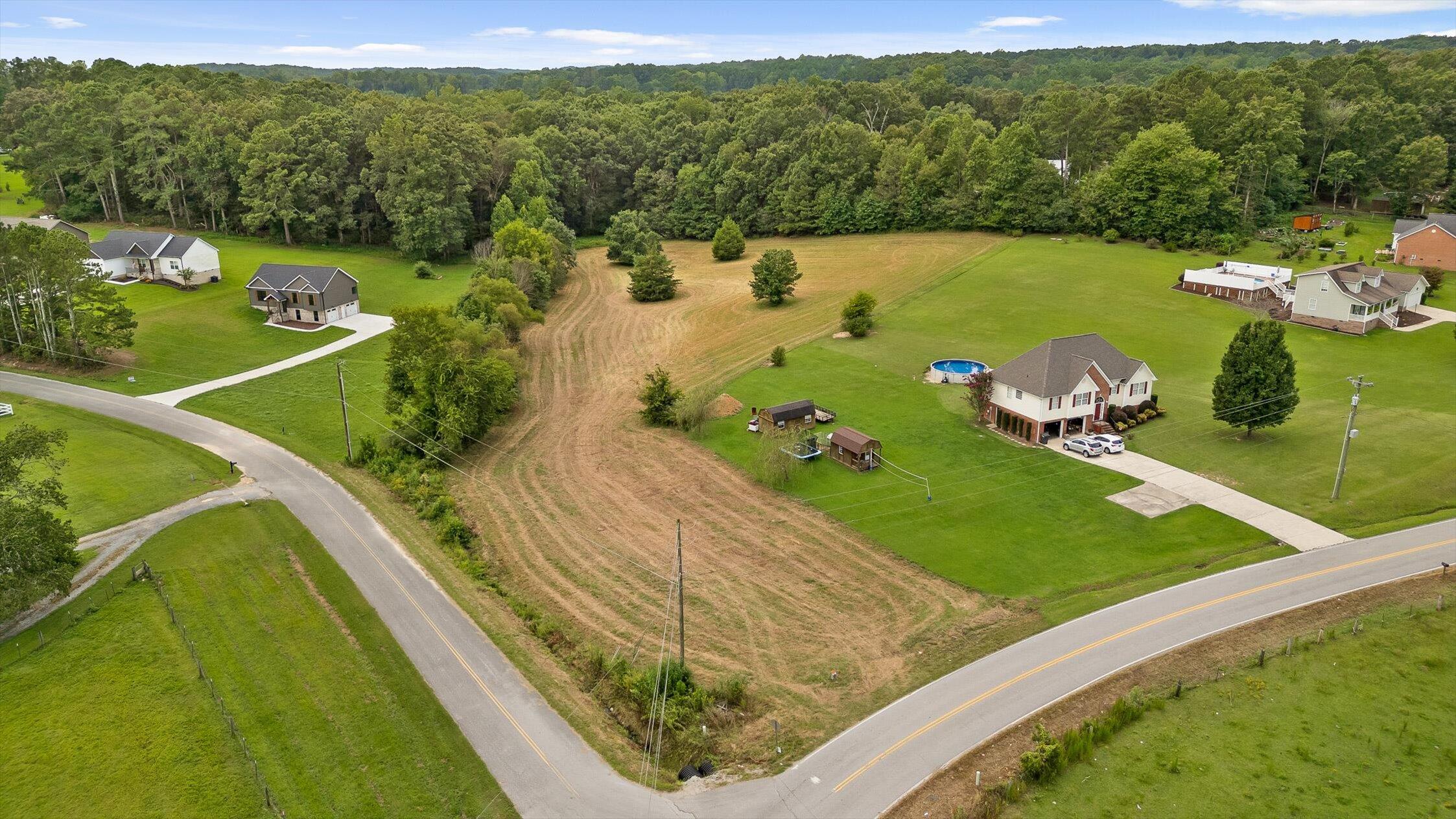3032 Lake Howard Road, LaFayette