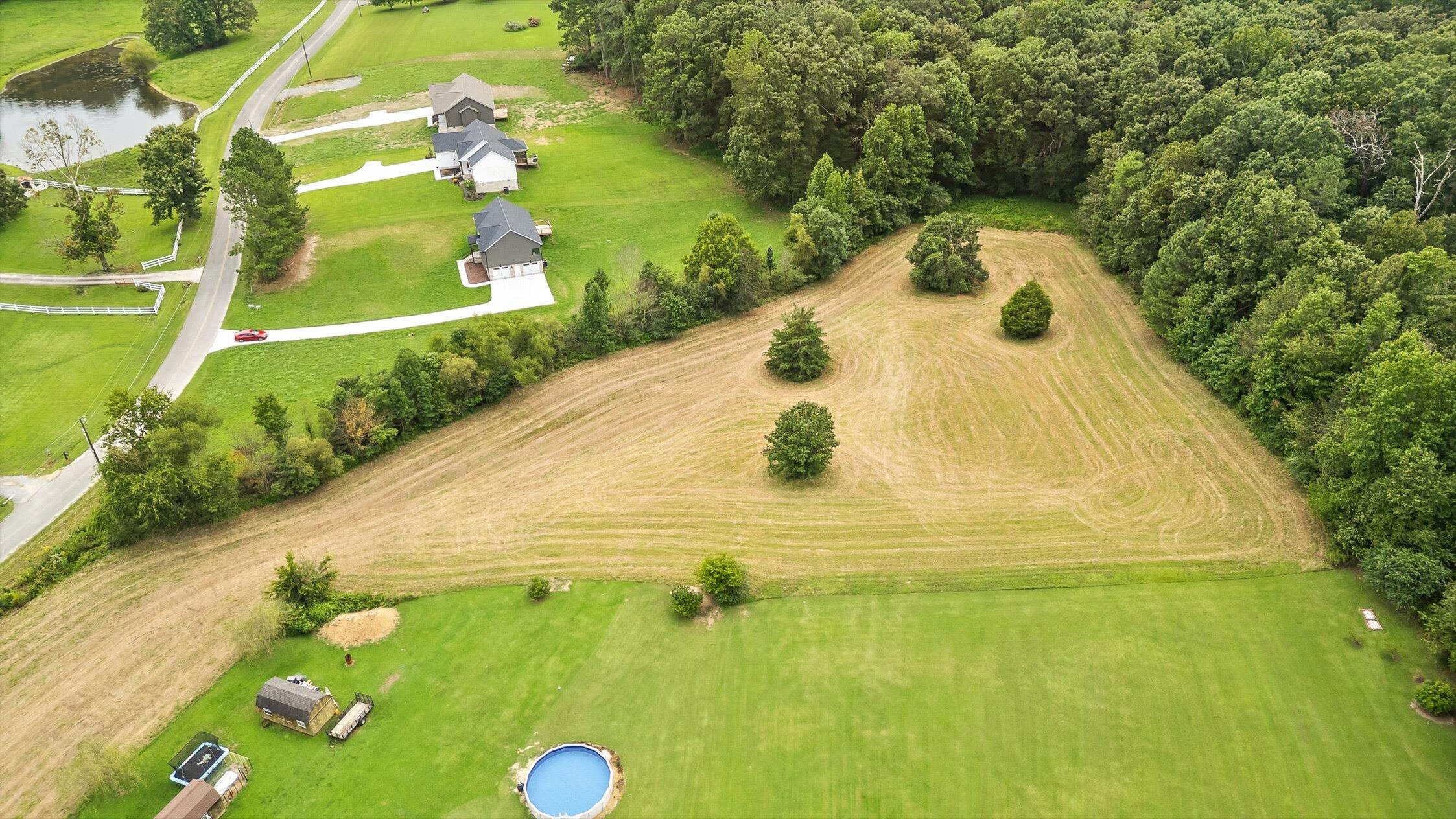 3032 Lake Howard Road, LaFayette