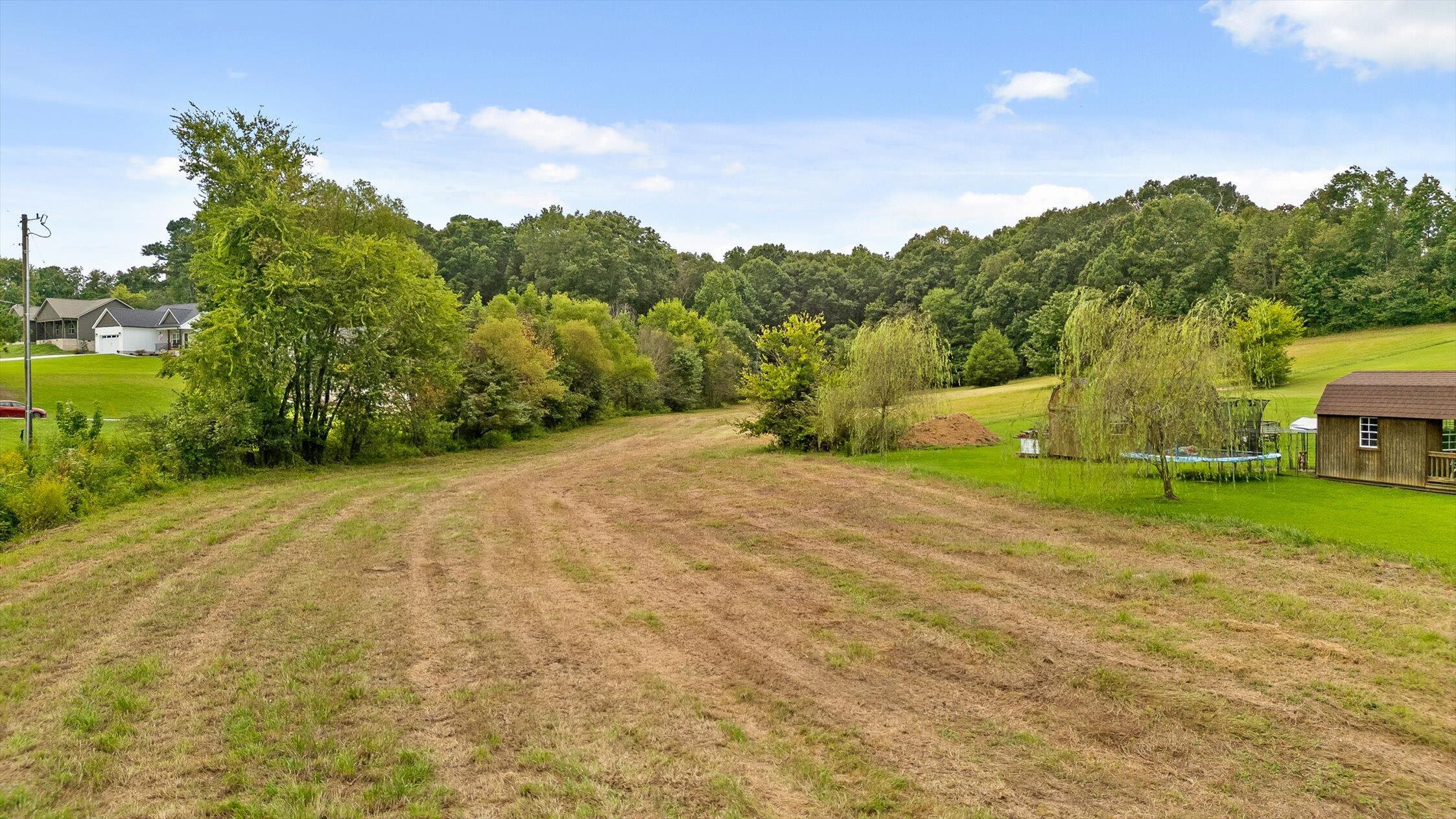 3032 Lake Howard Road, LaFayette