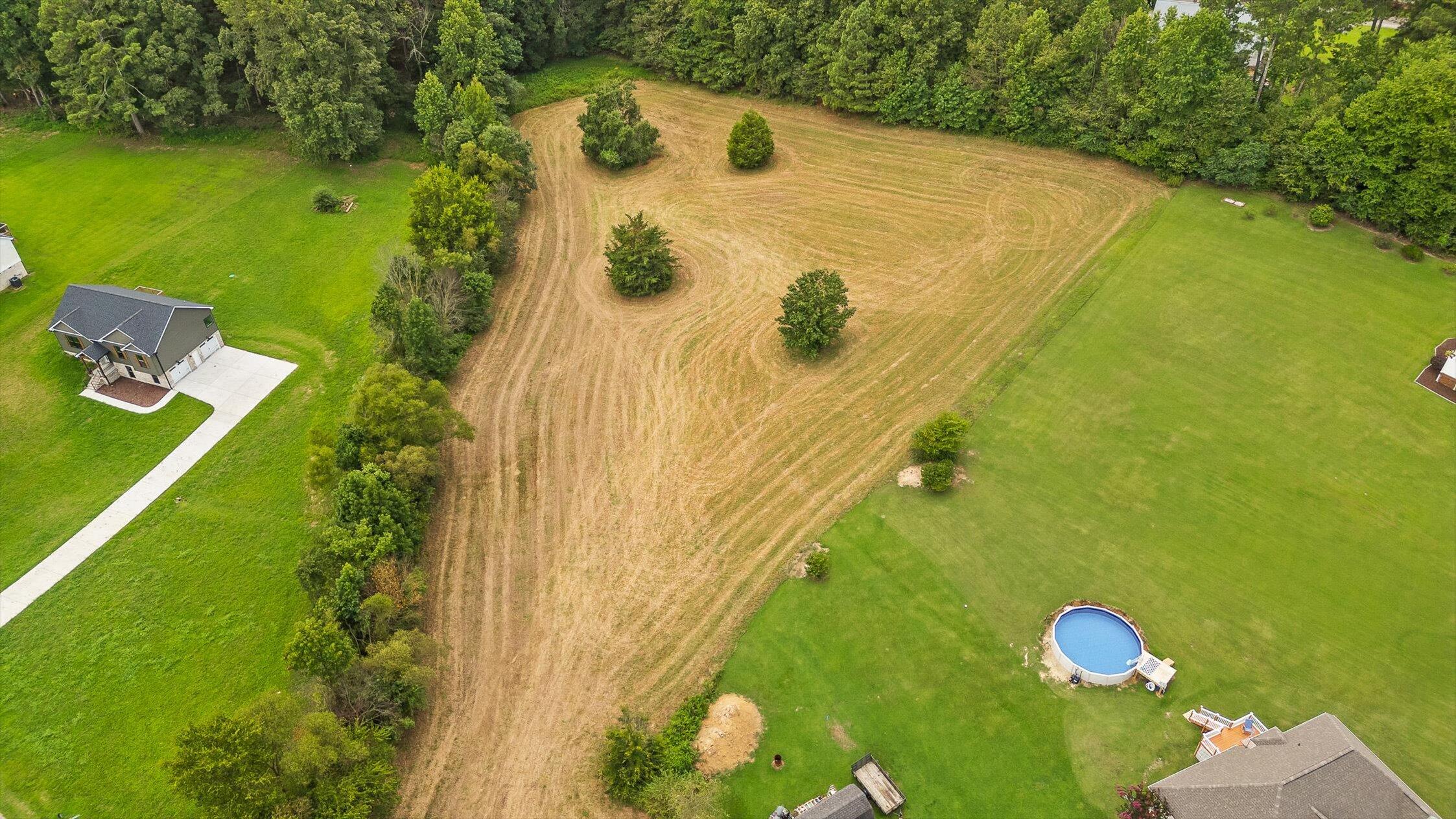 3032 Lake Howard Road, LaFayette