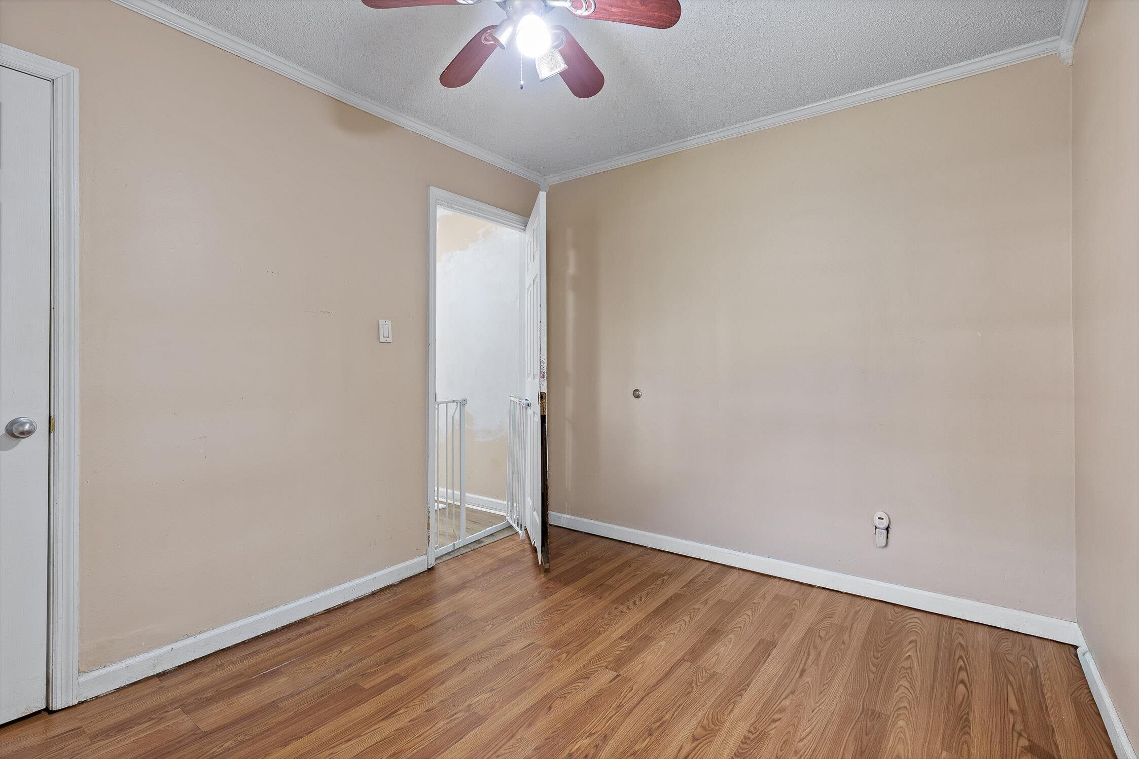 4902 Cameron Lane
