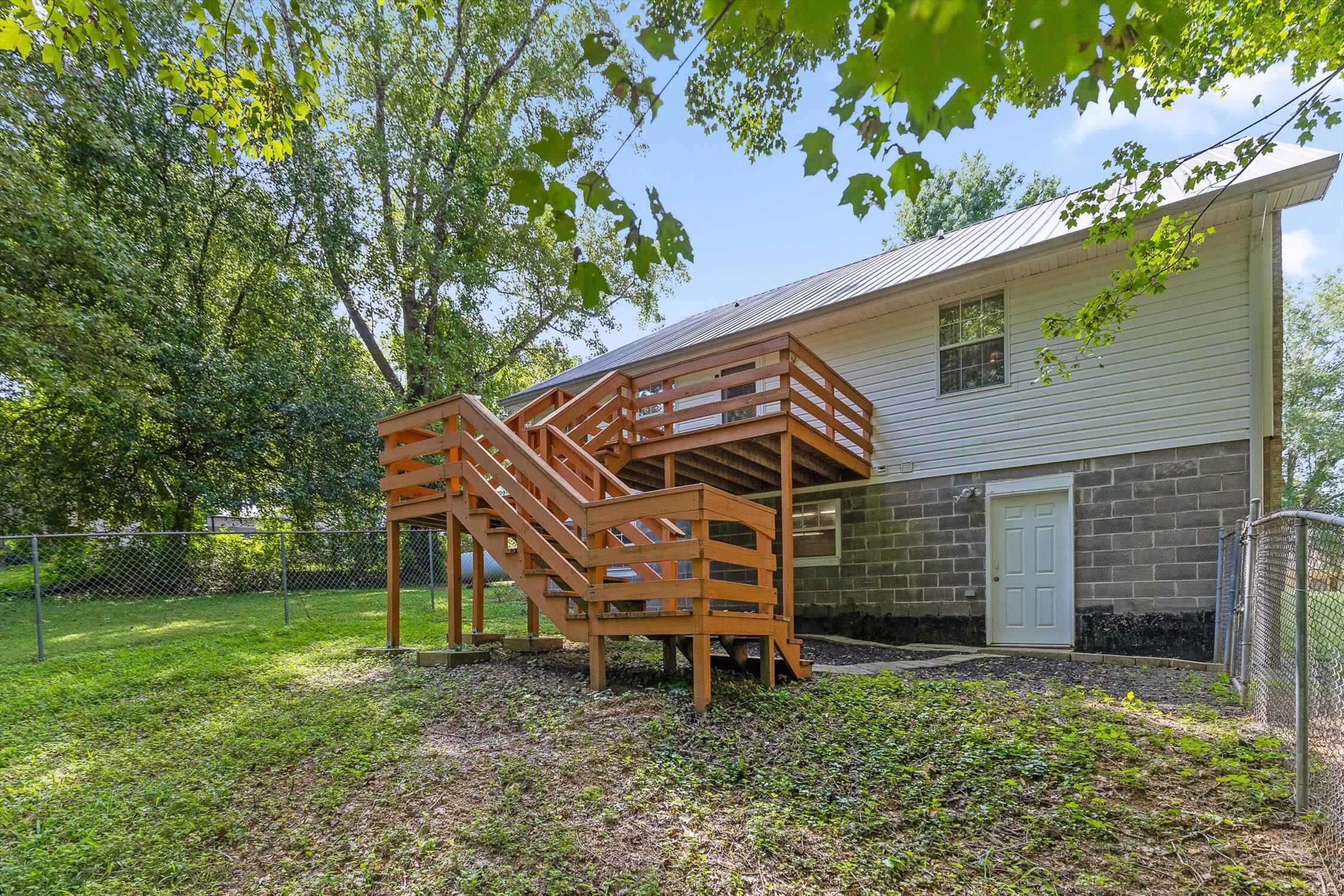 8719 Glenaire Drive