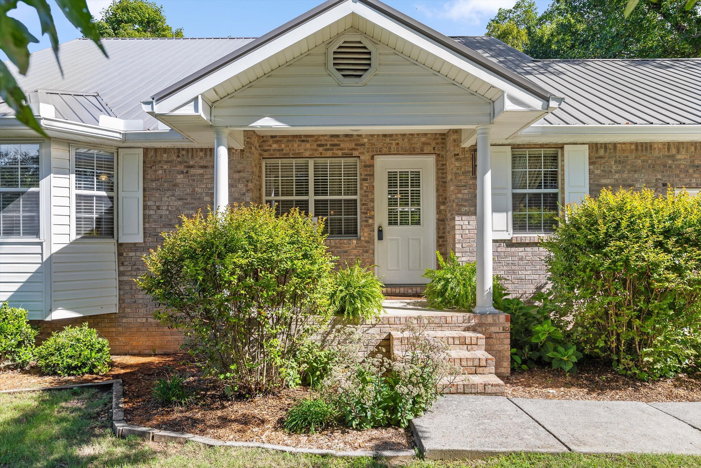 8719 Glenaire Drive