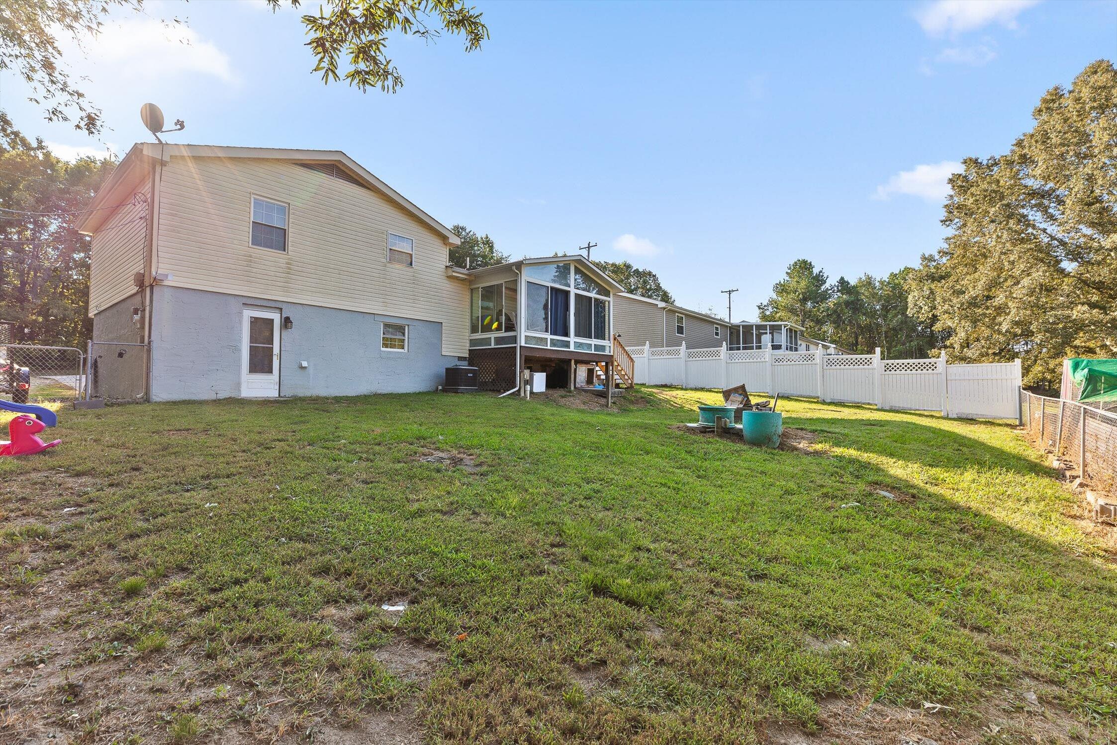 98 Fowler Road