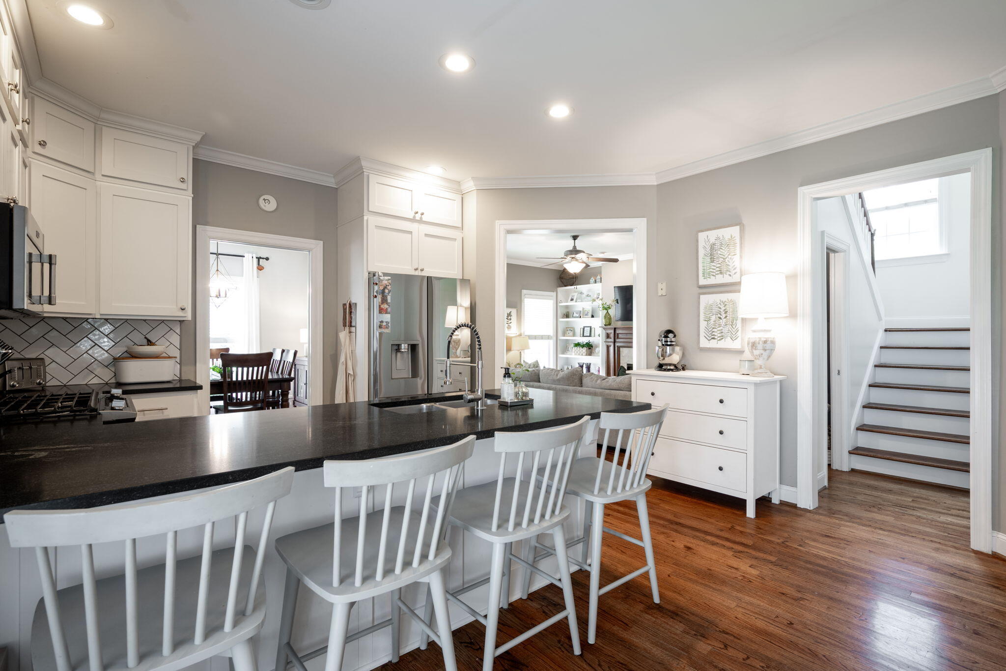 5877 Courtyard Circle