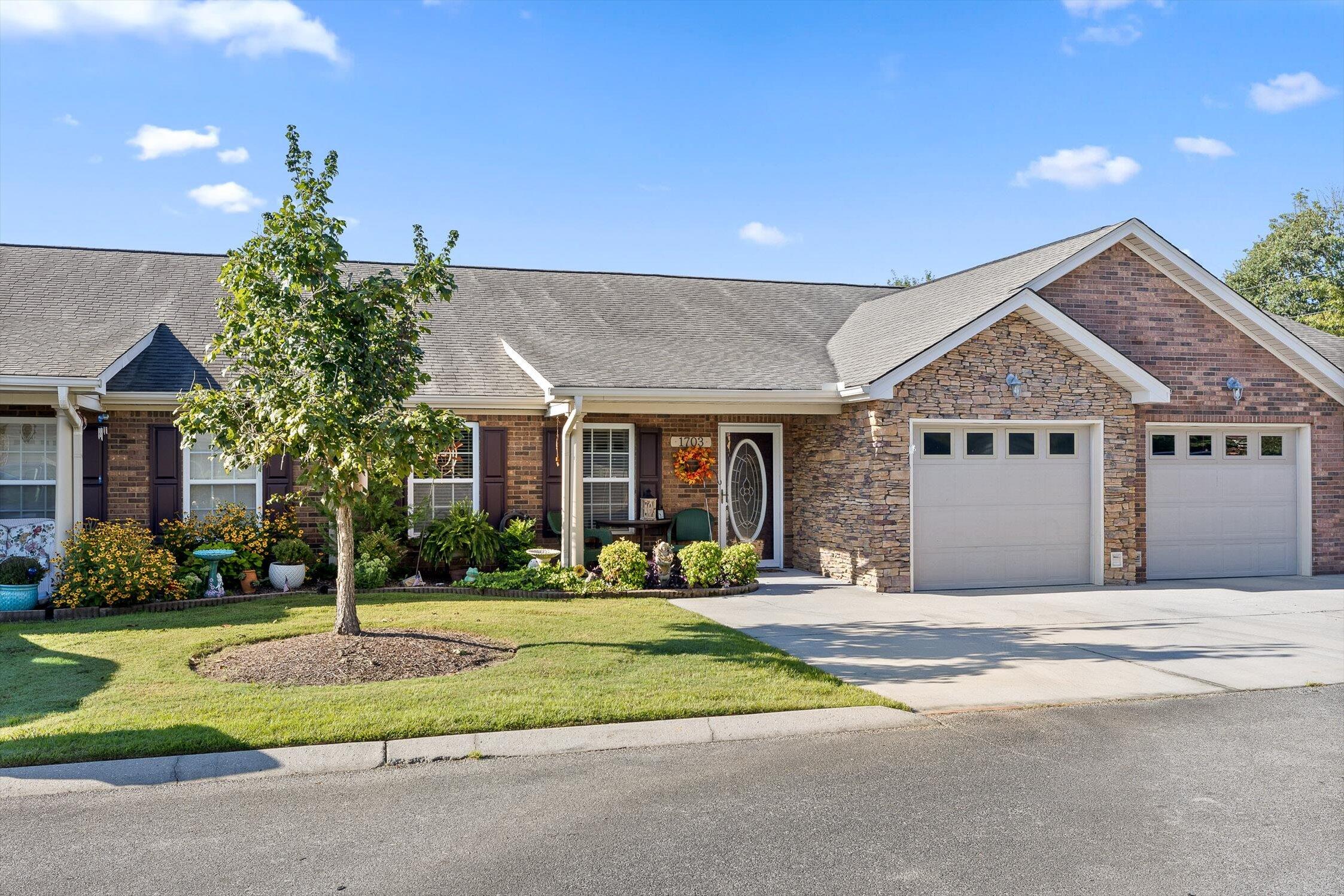 1703 Applebrook Drive