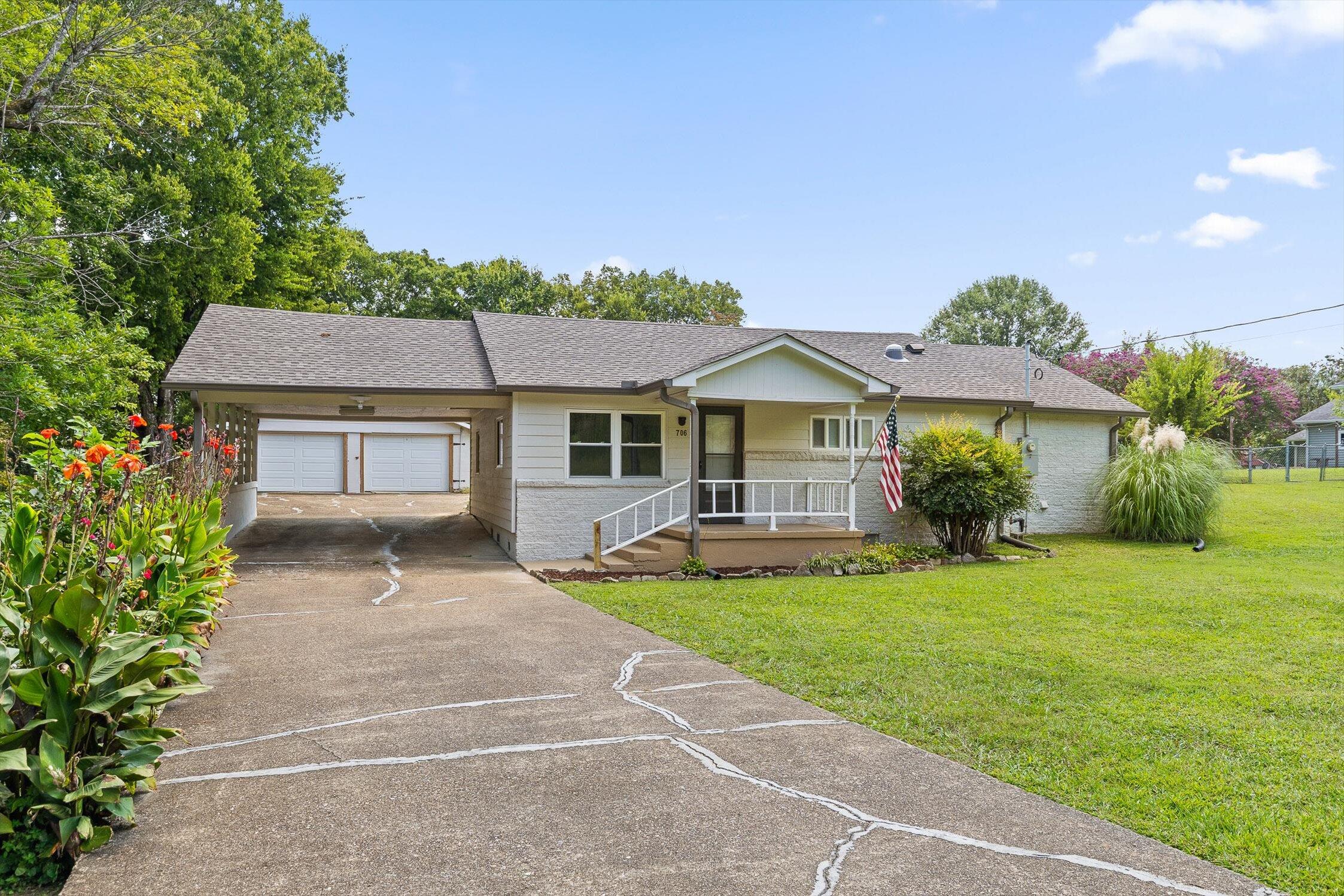 706 Ogrady Drive