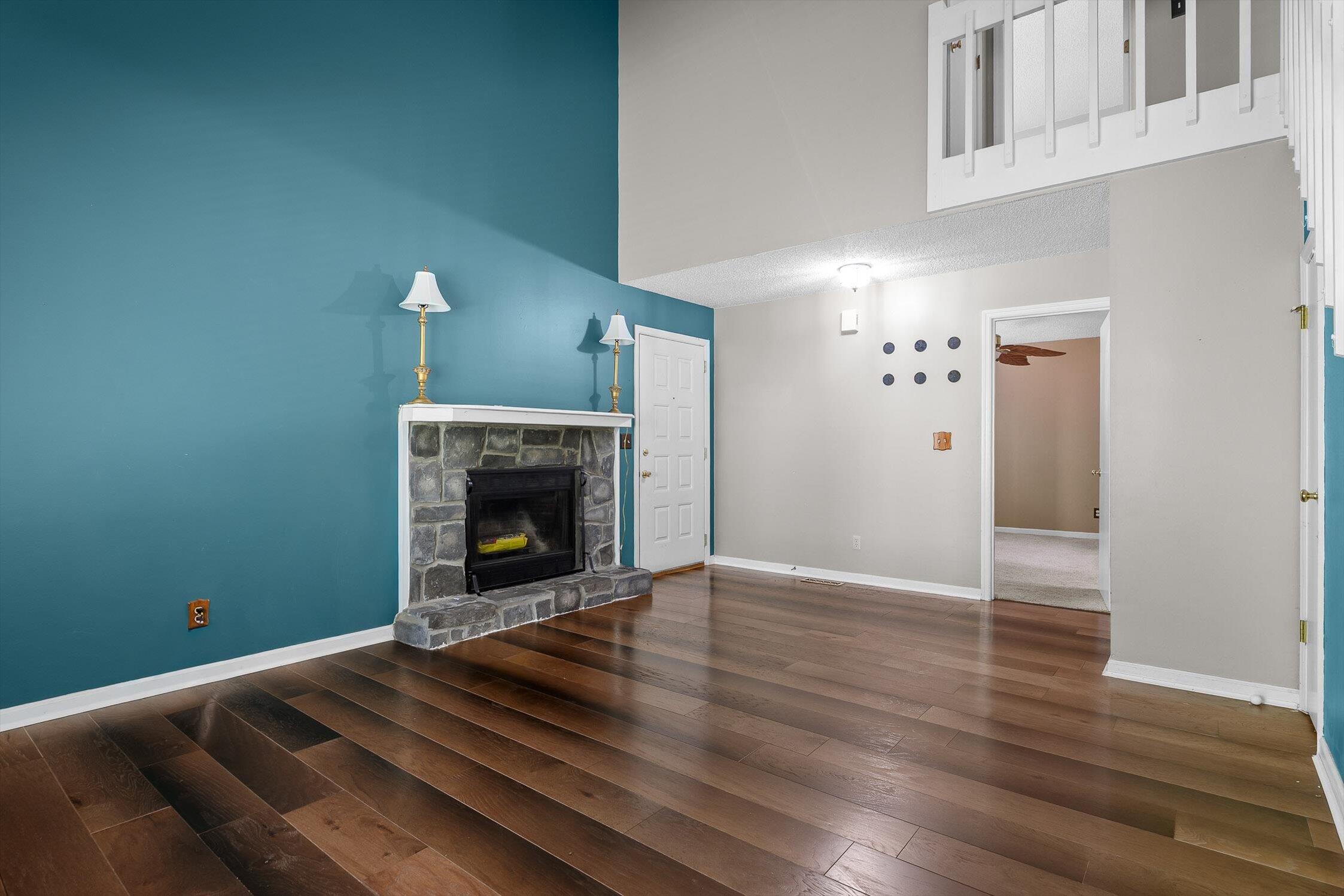 609 Cherokee Trail NW