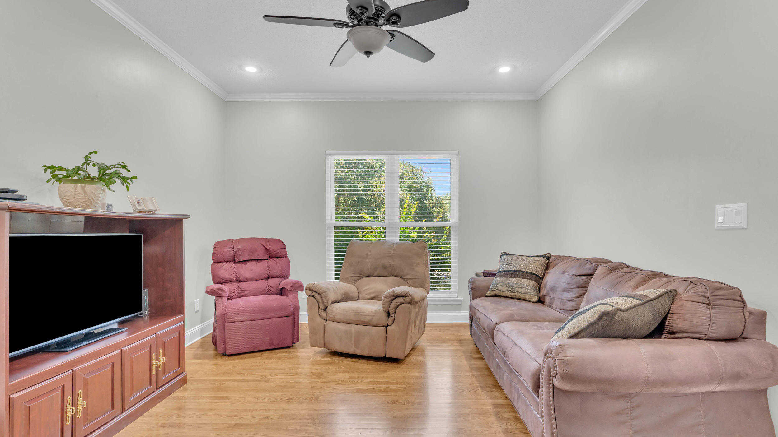 301 Dogwood Lane