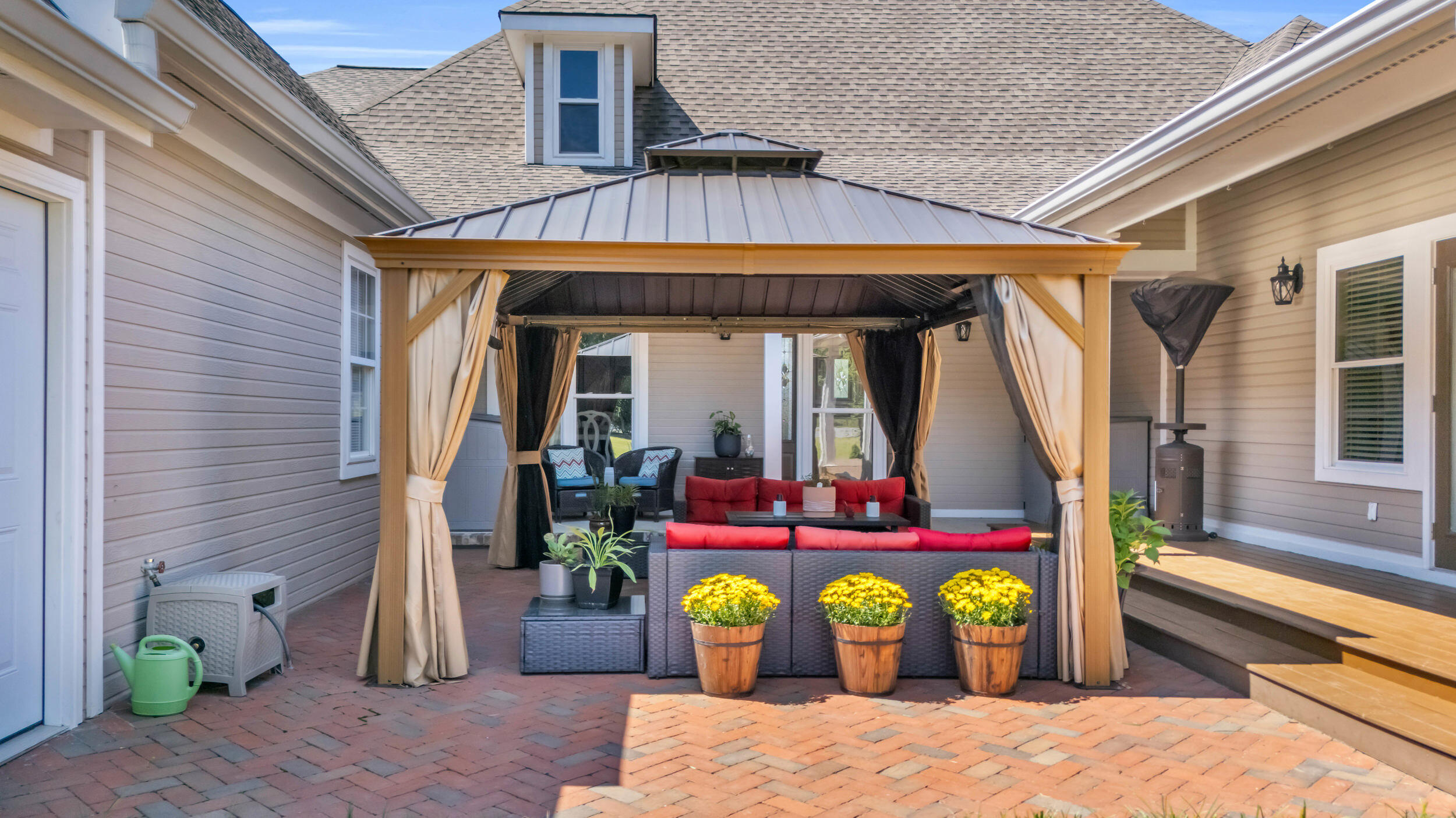 301 Dogwood Lane