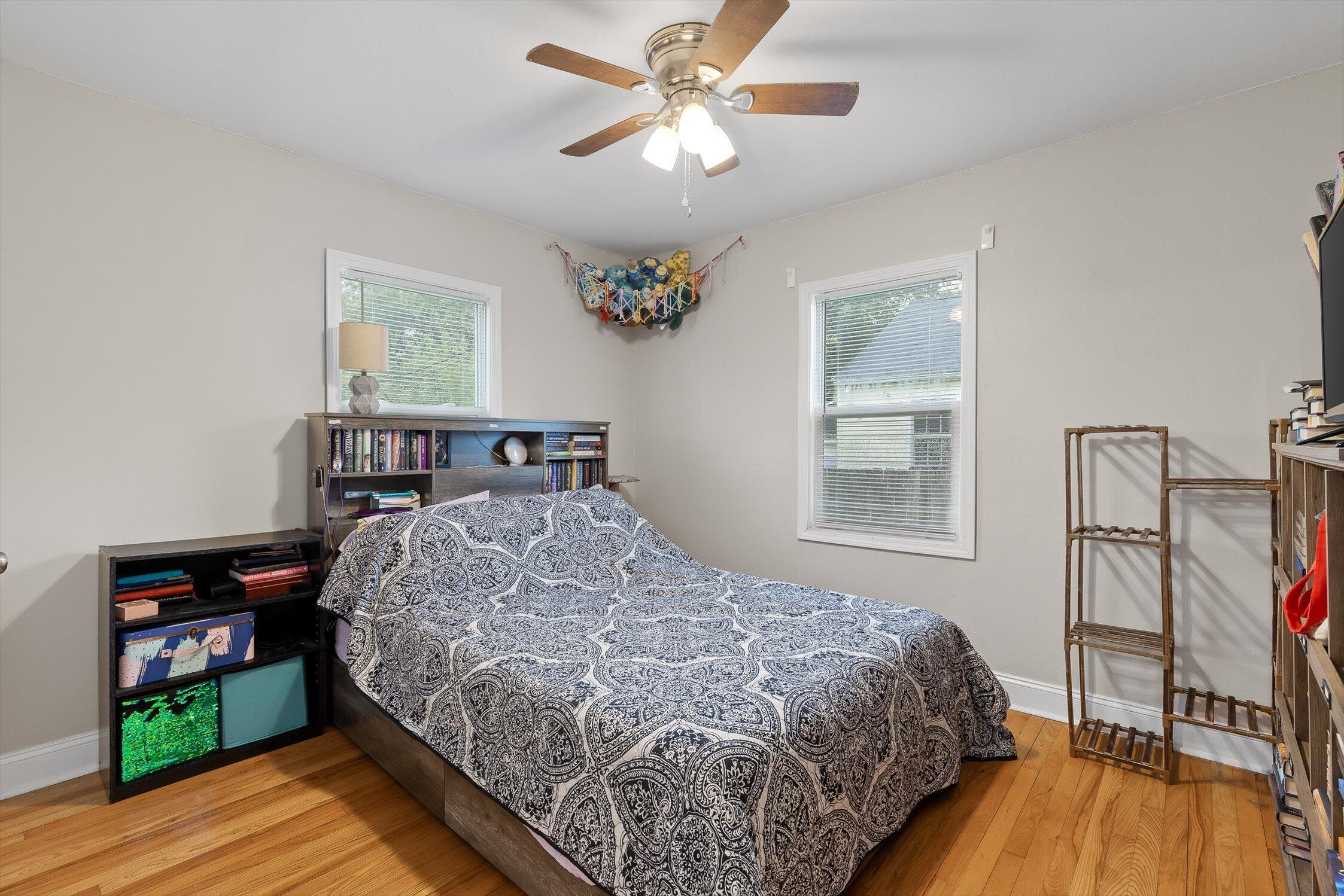 4919 Carolyn Lane