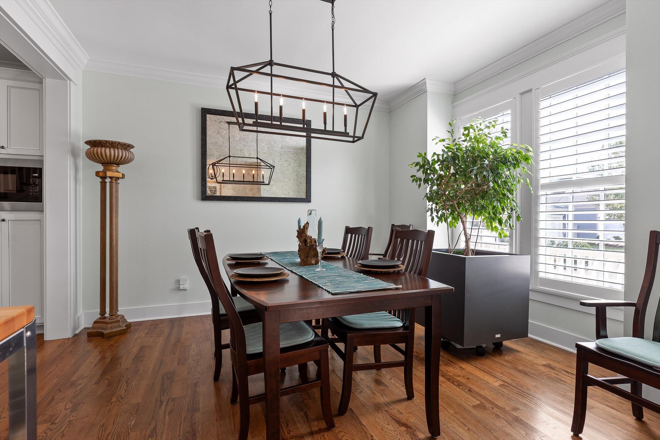922 Elk Ridge