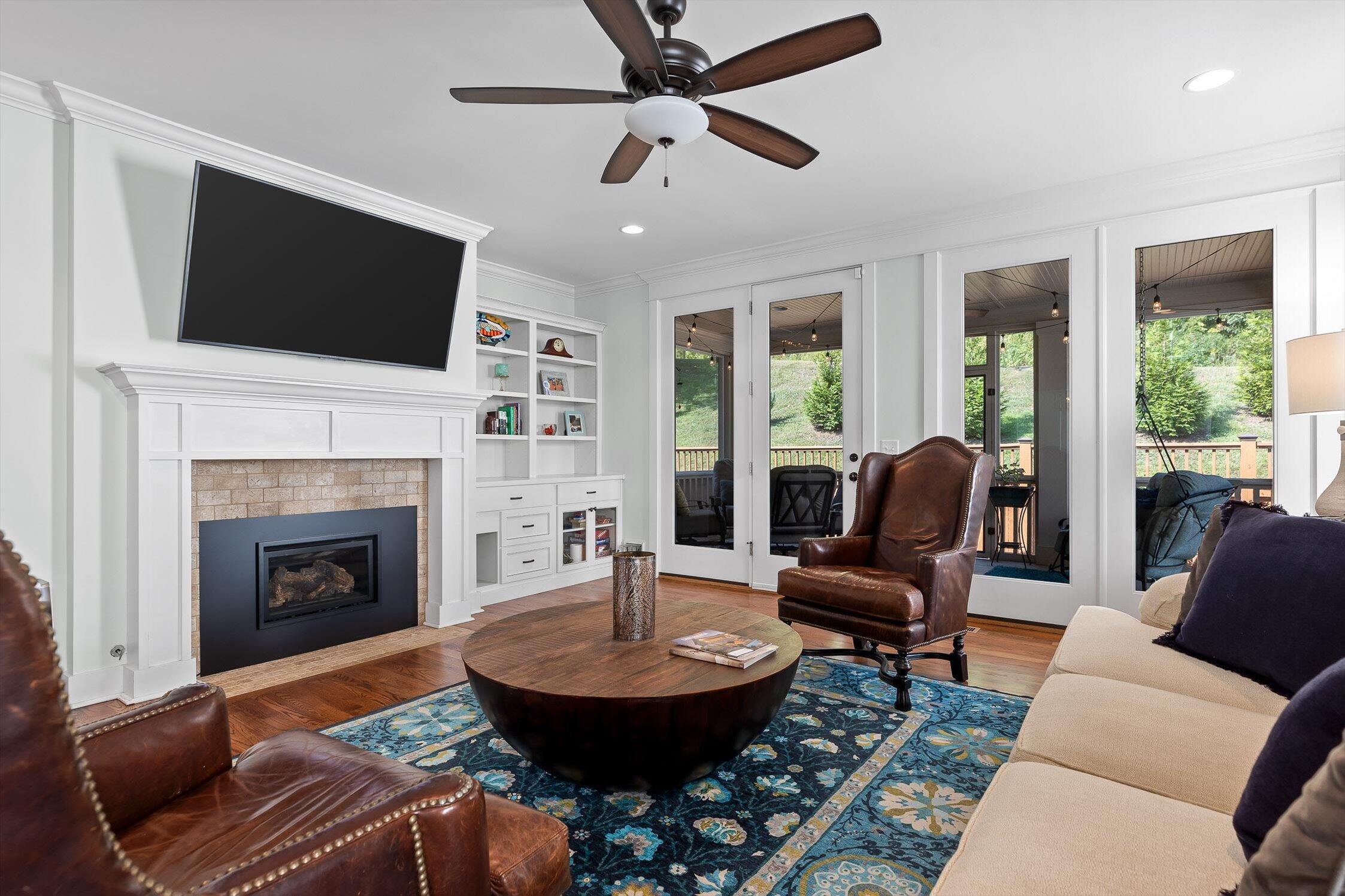 922 Elk Ridge