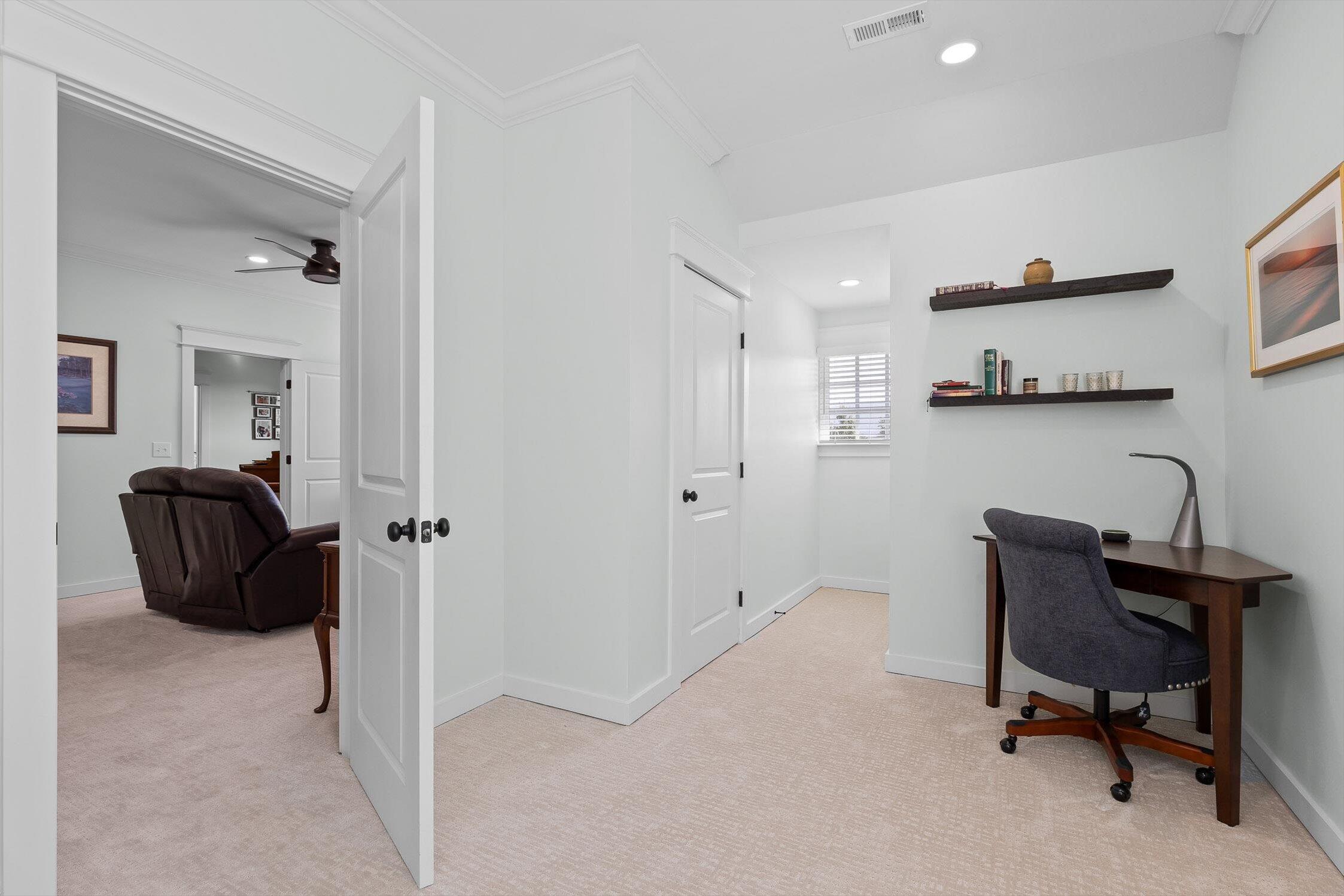 922 Elk Ridge