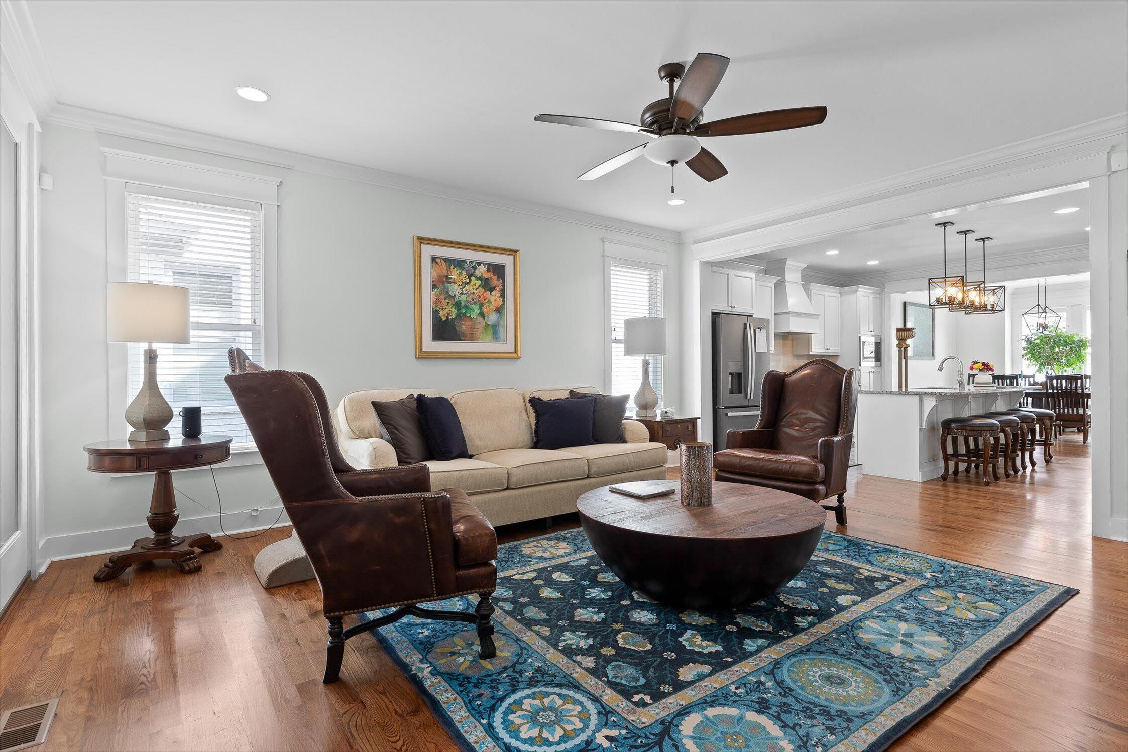 922 Elk Ridge