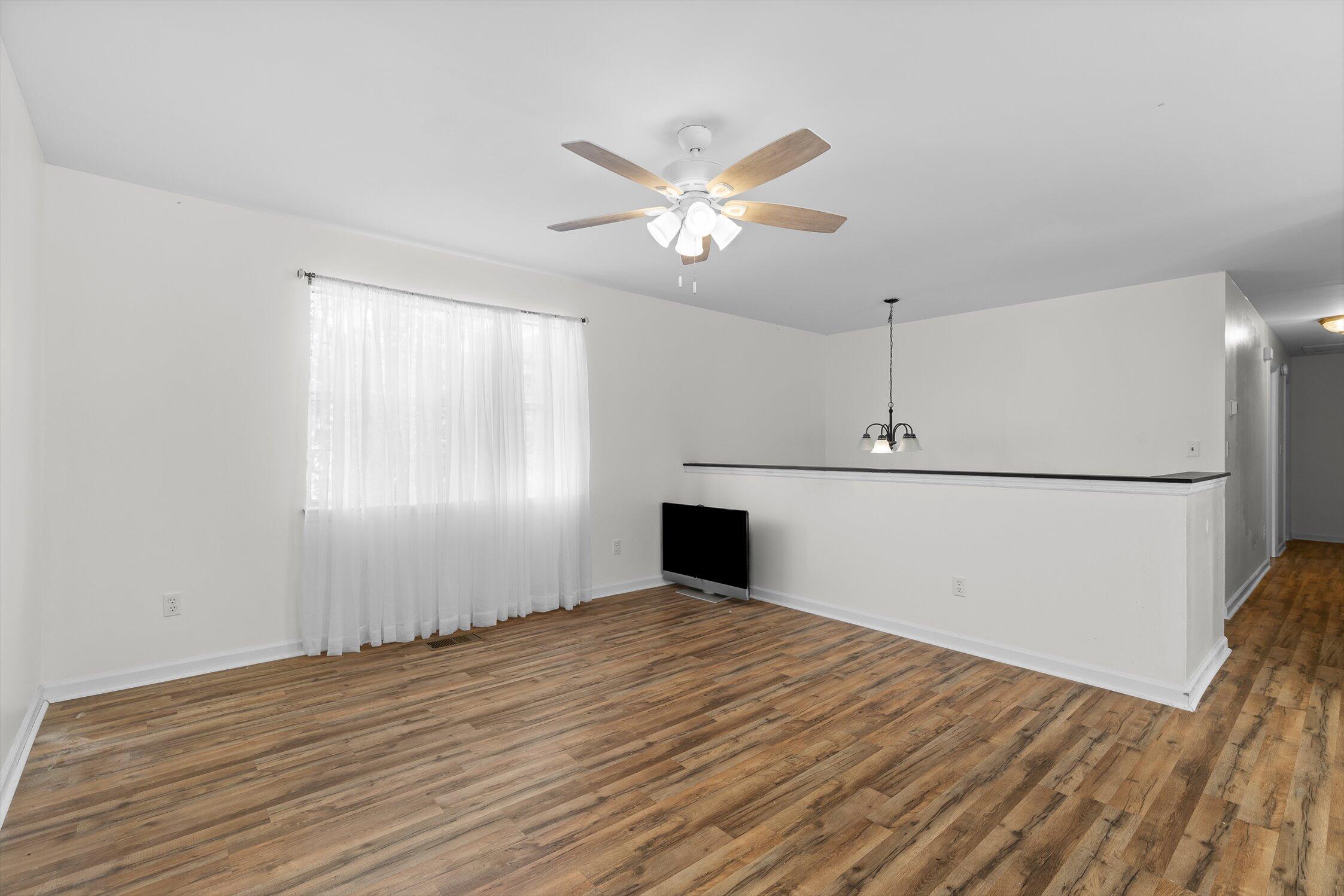 713 Lee Drive