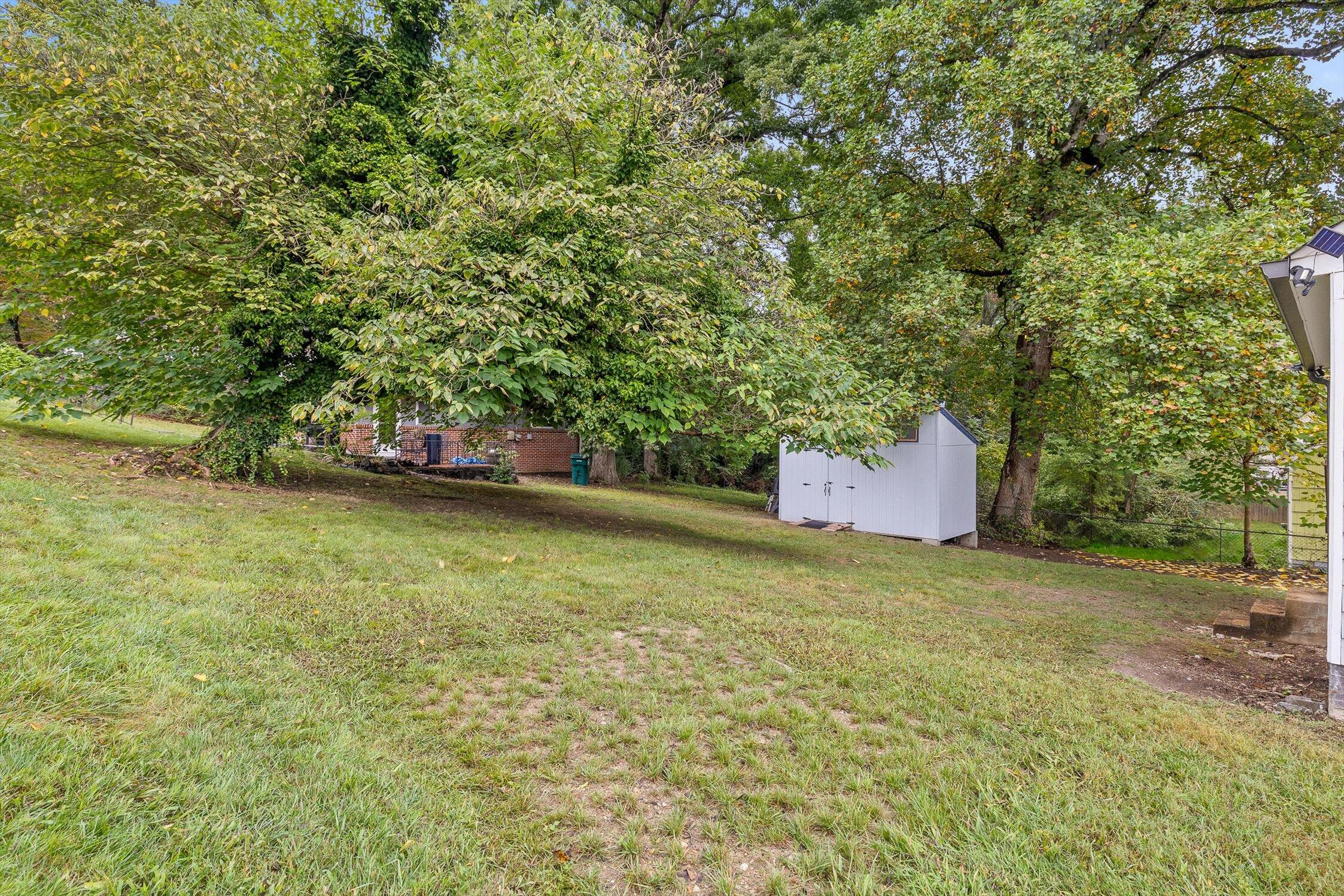 301 Hemphill Avenue