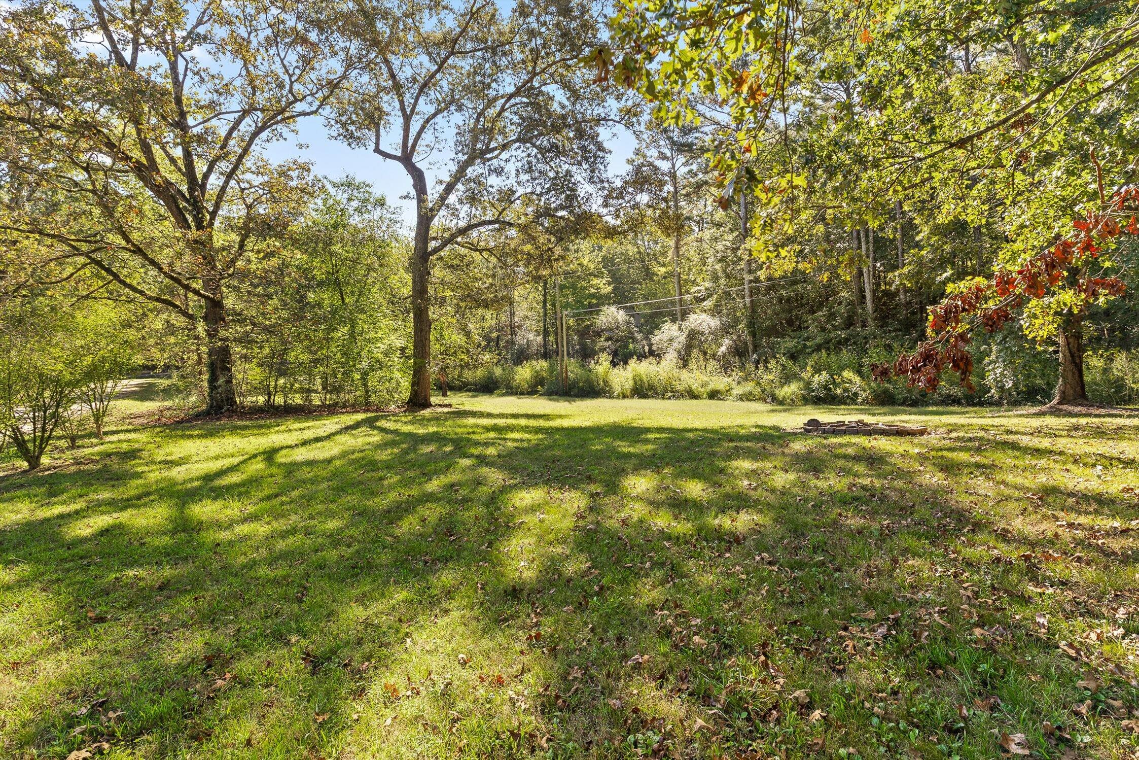 303 NW Cherokee Trail