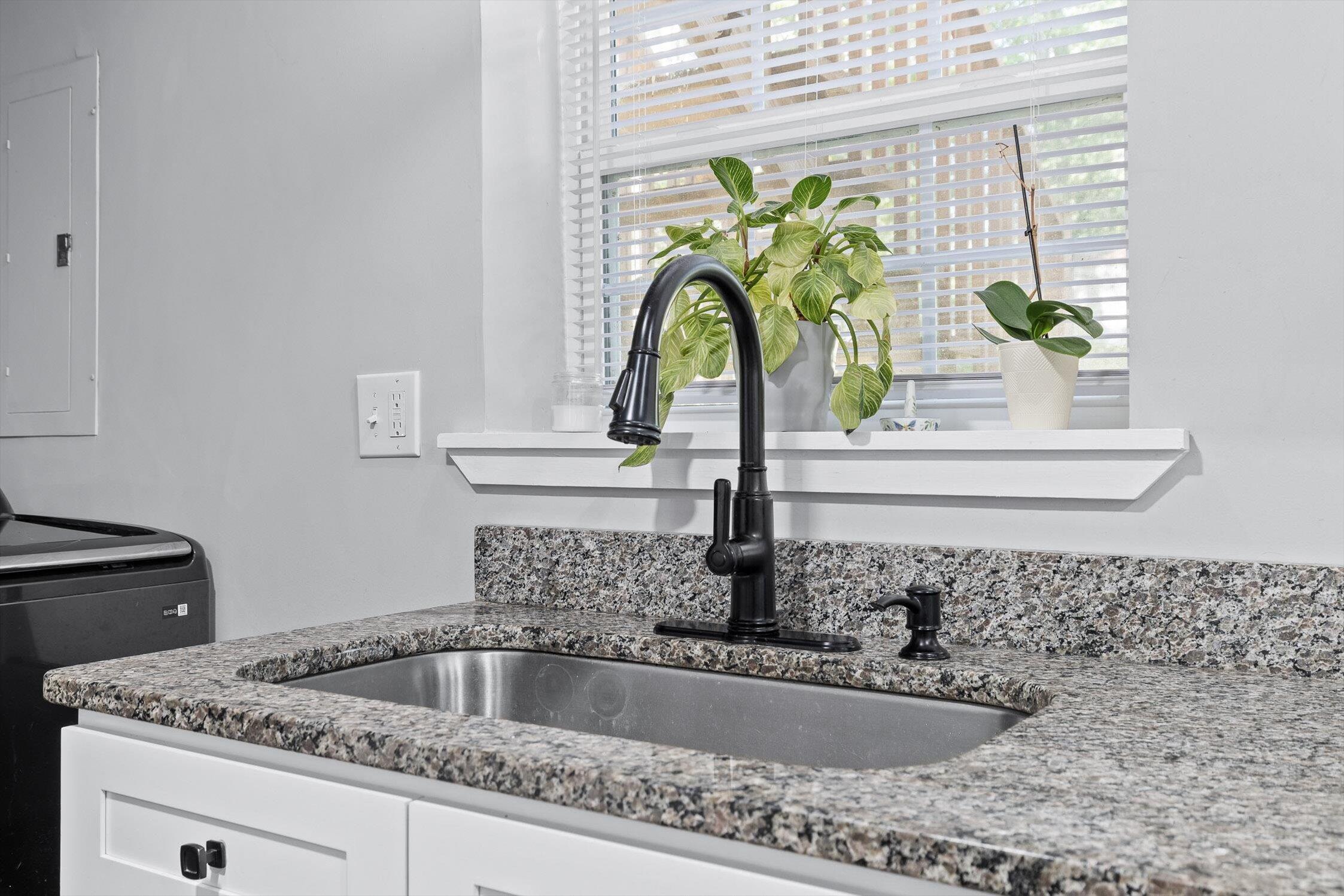 303 NW Cherokee Trail