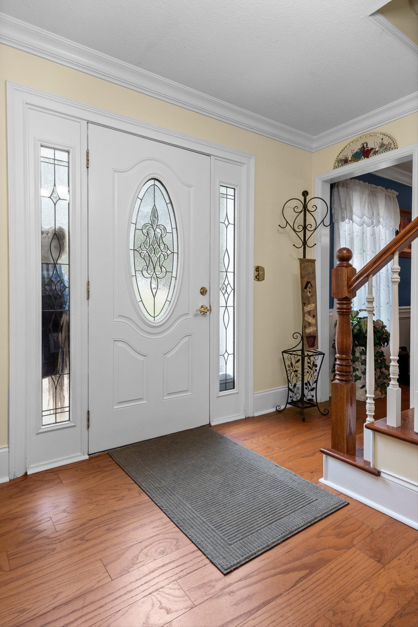 7825 Cove Ridge Drive