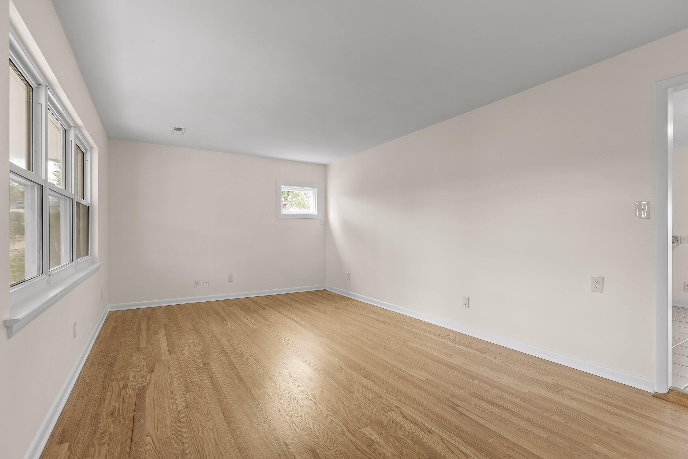 2515 Sharron Drive
