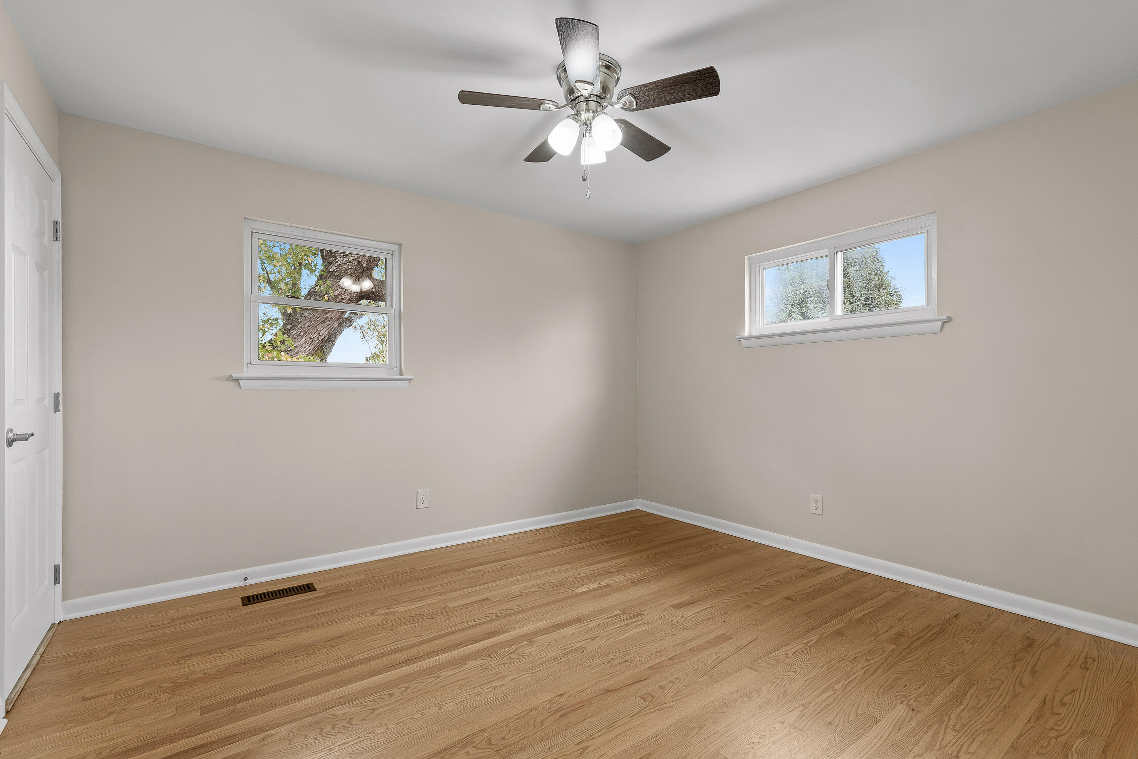 2515 Sharron Drive