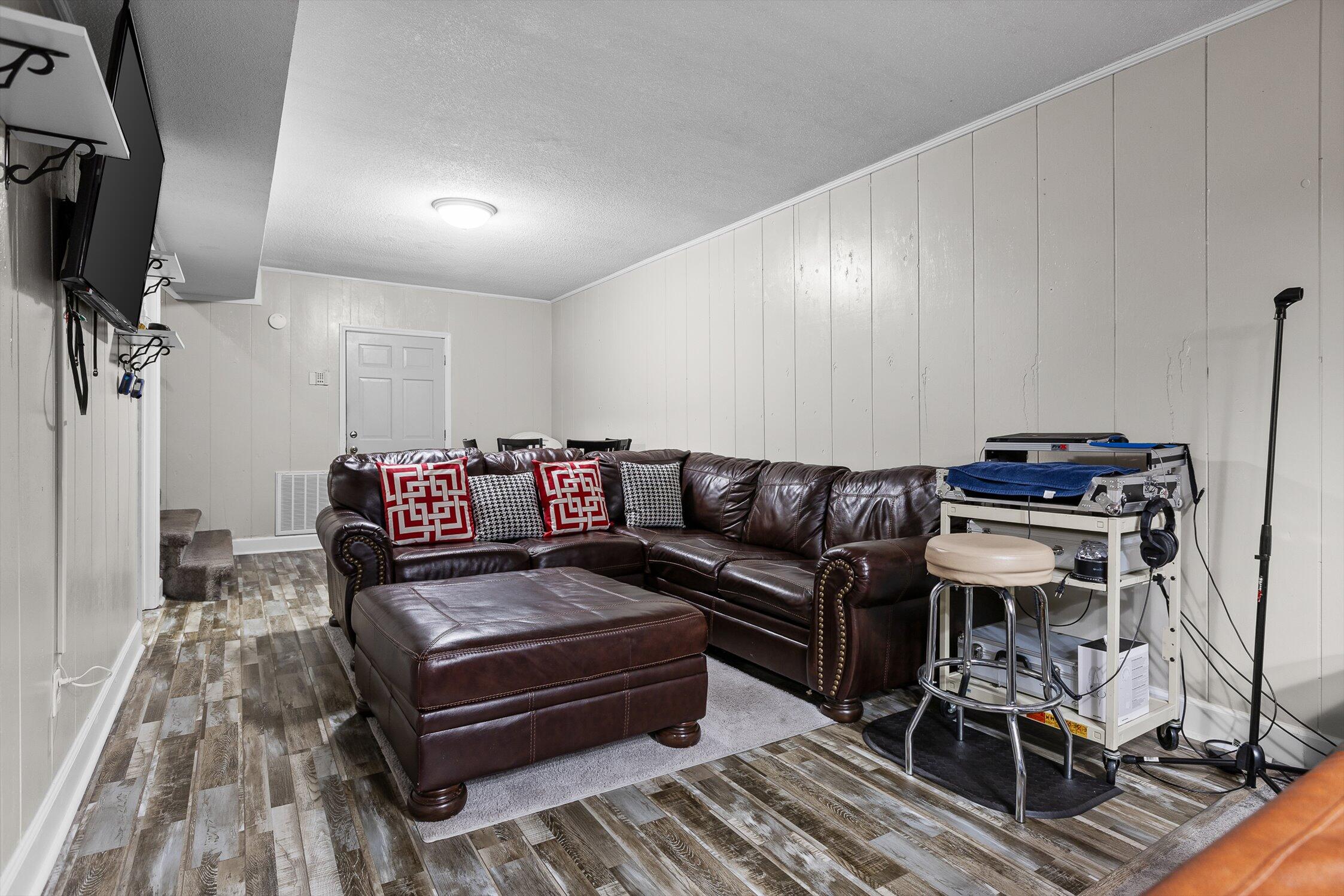 1135 Shady Fork Road
