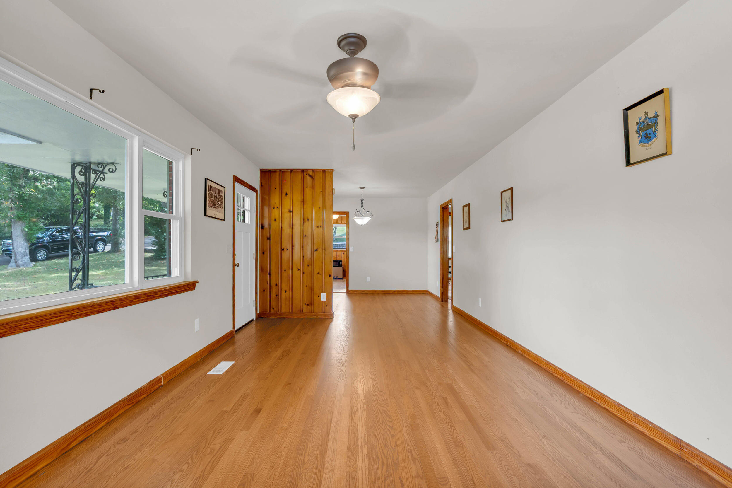 3516 Maplewood Lane