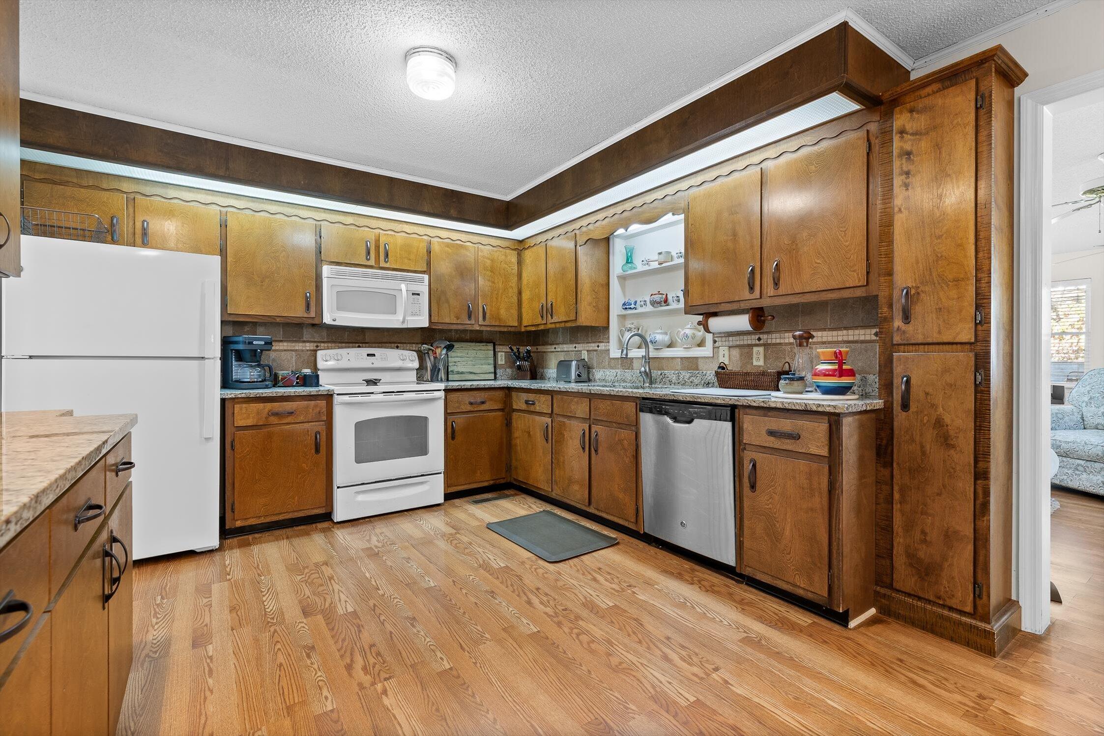 6725 Harbor Terrace