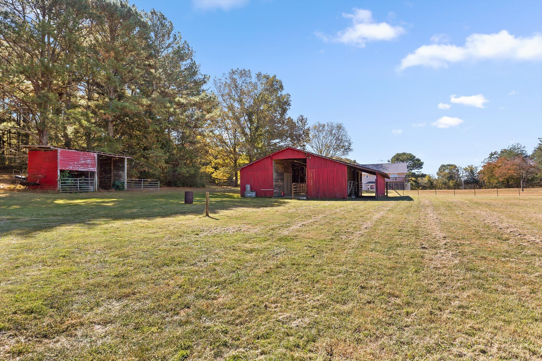 1288 Brymer Creek Road, McDonald