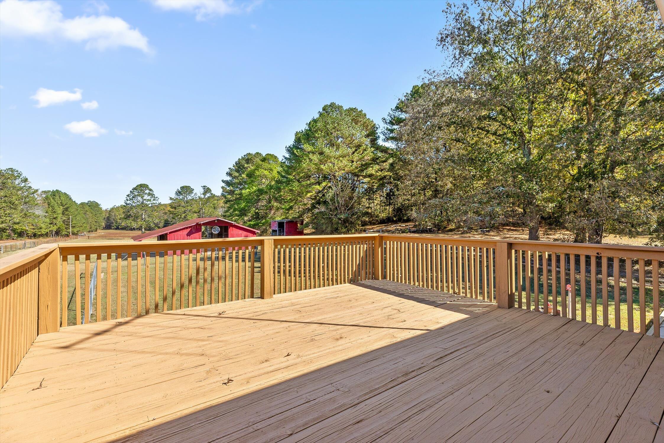 1288 Brymer Creek Road, McDonald