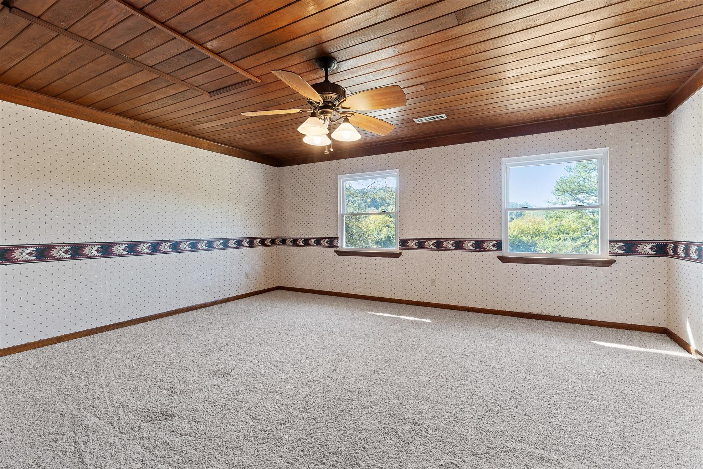 1288 Brymer Creek Road, McDonald