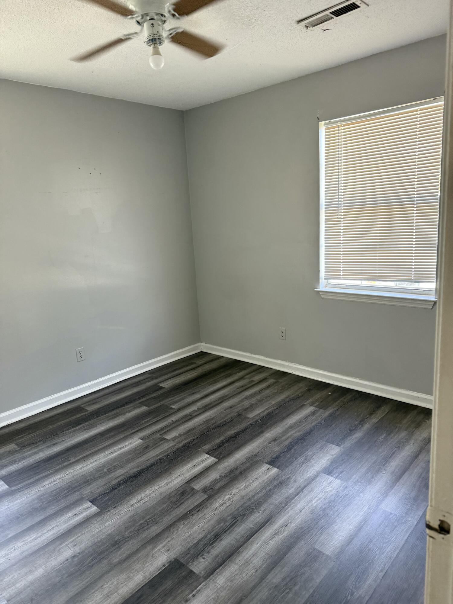 2 Newman Drive, Rossville