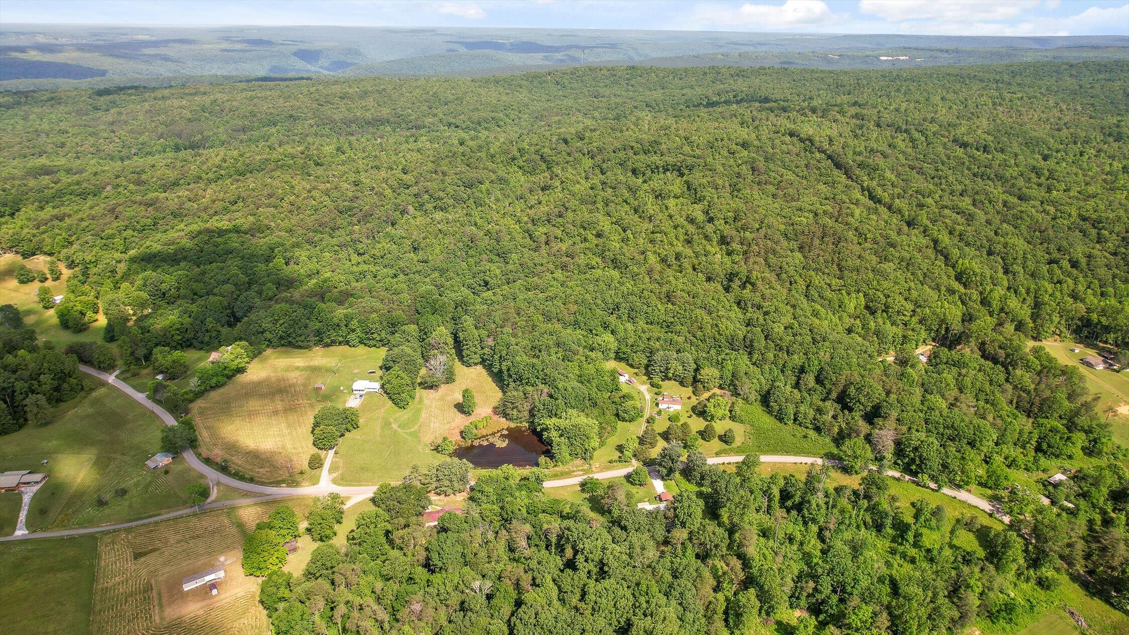 4300 Pocket Road, Whitwell