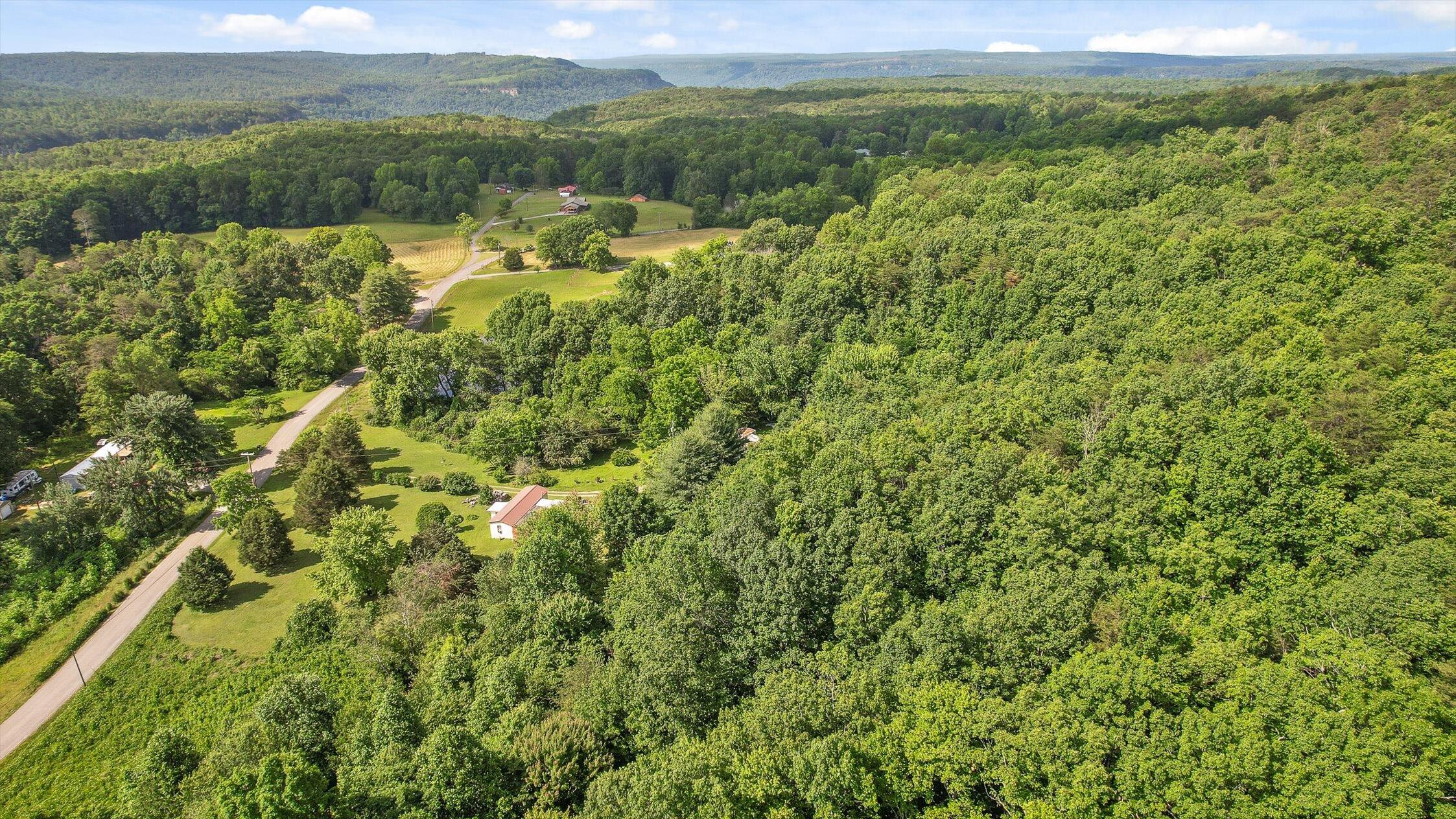 4300 Pocket Road, Whitwell