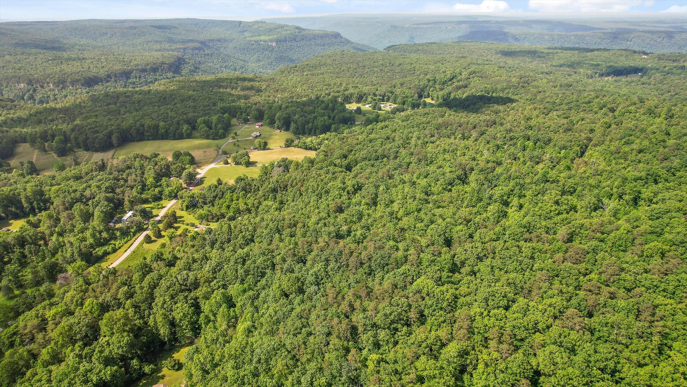 4300 Pocket Road, Whitwell