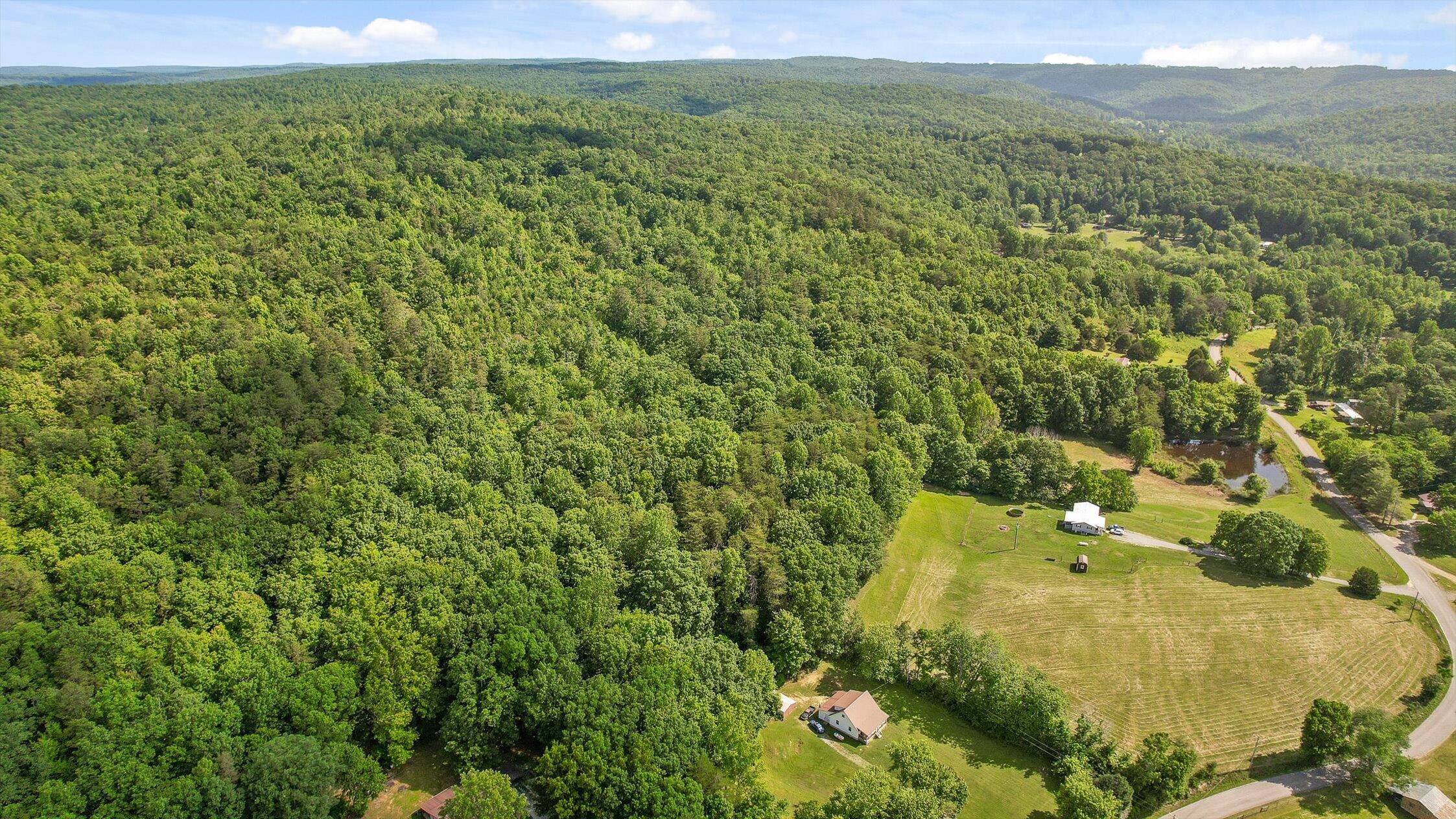 4300 Pocket Road, Whitwell