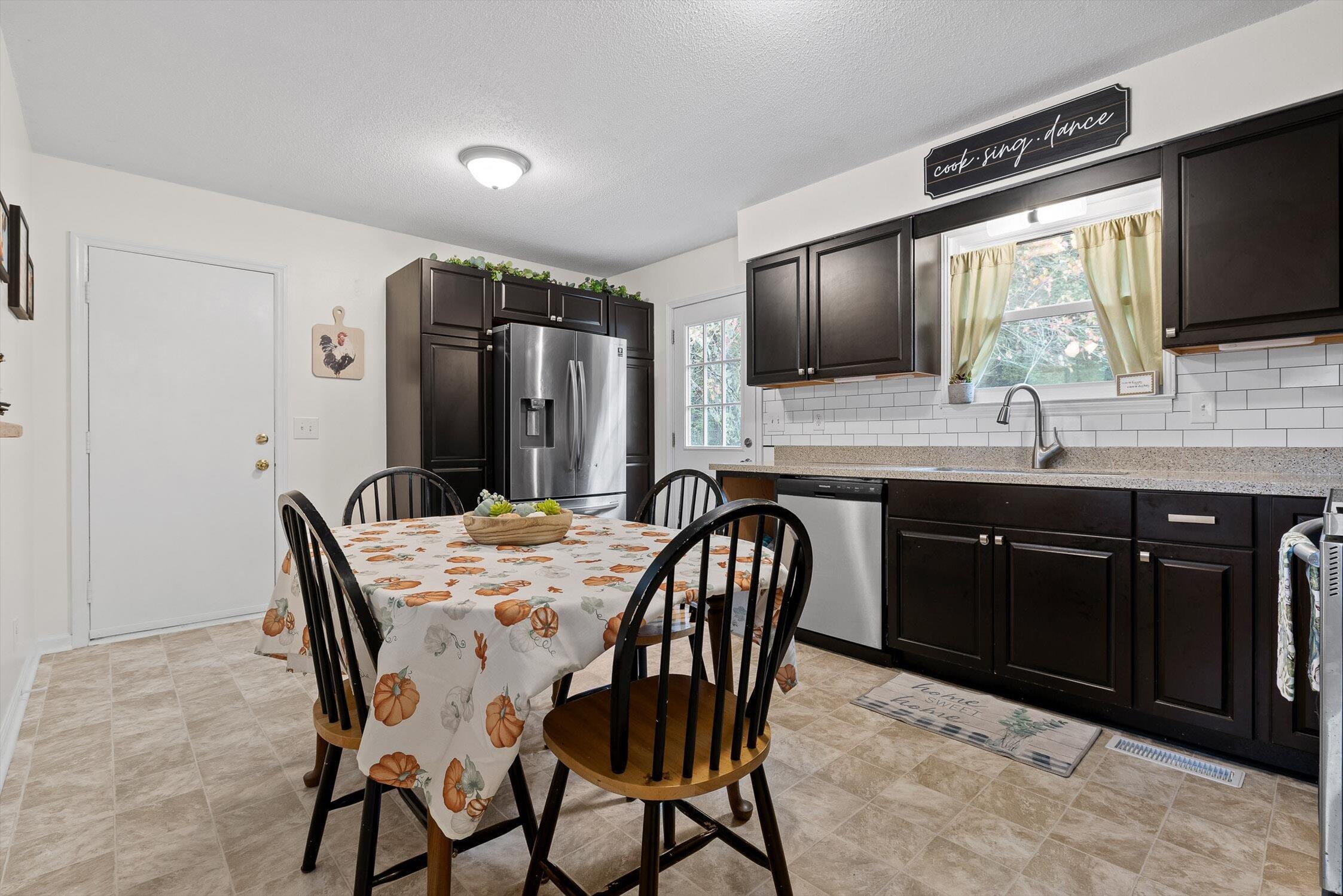 1053 Old Three Notch Road