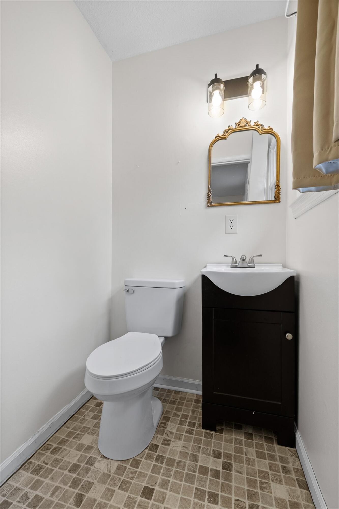 1053 Old Three Notch Road