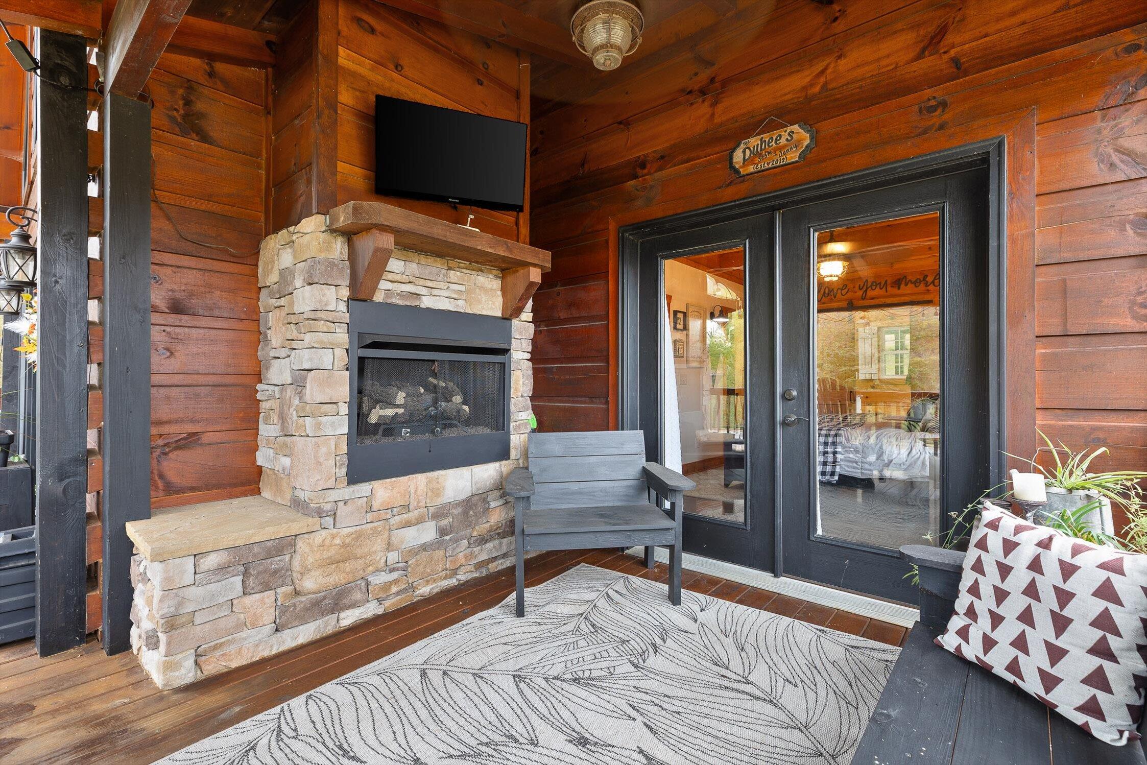 1166 Lower Mill Creek Road