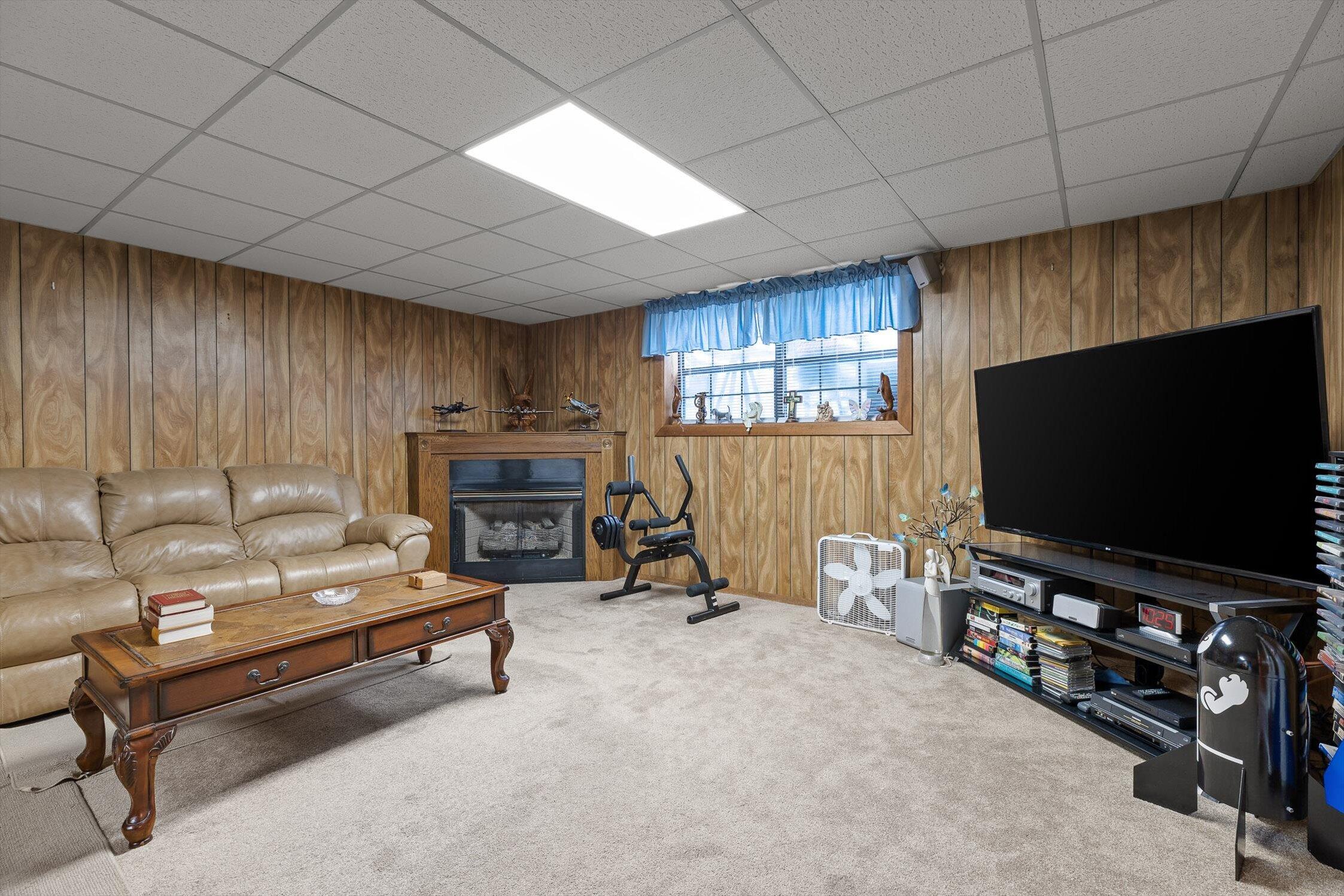 37 Robert E Lee Drive